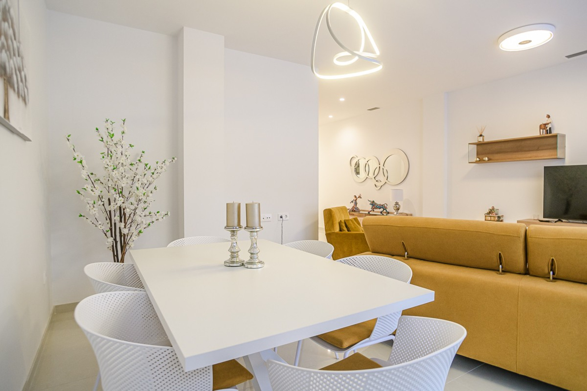 Odsprzedaż - Mieszkanie w bloku - Torrevieja - torrevieja