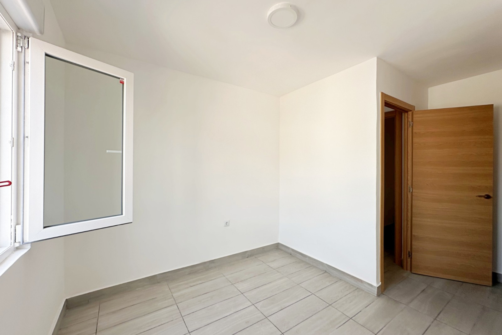 Odsprzedaż - Mieszkanie w bloku - Torrevieja - torrevieja
