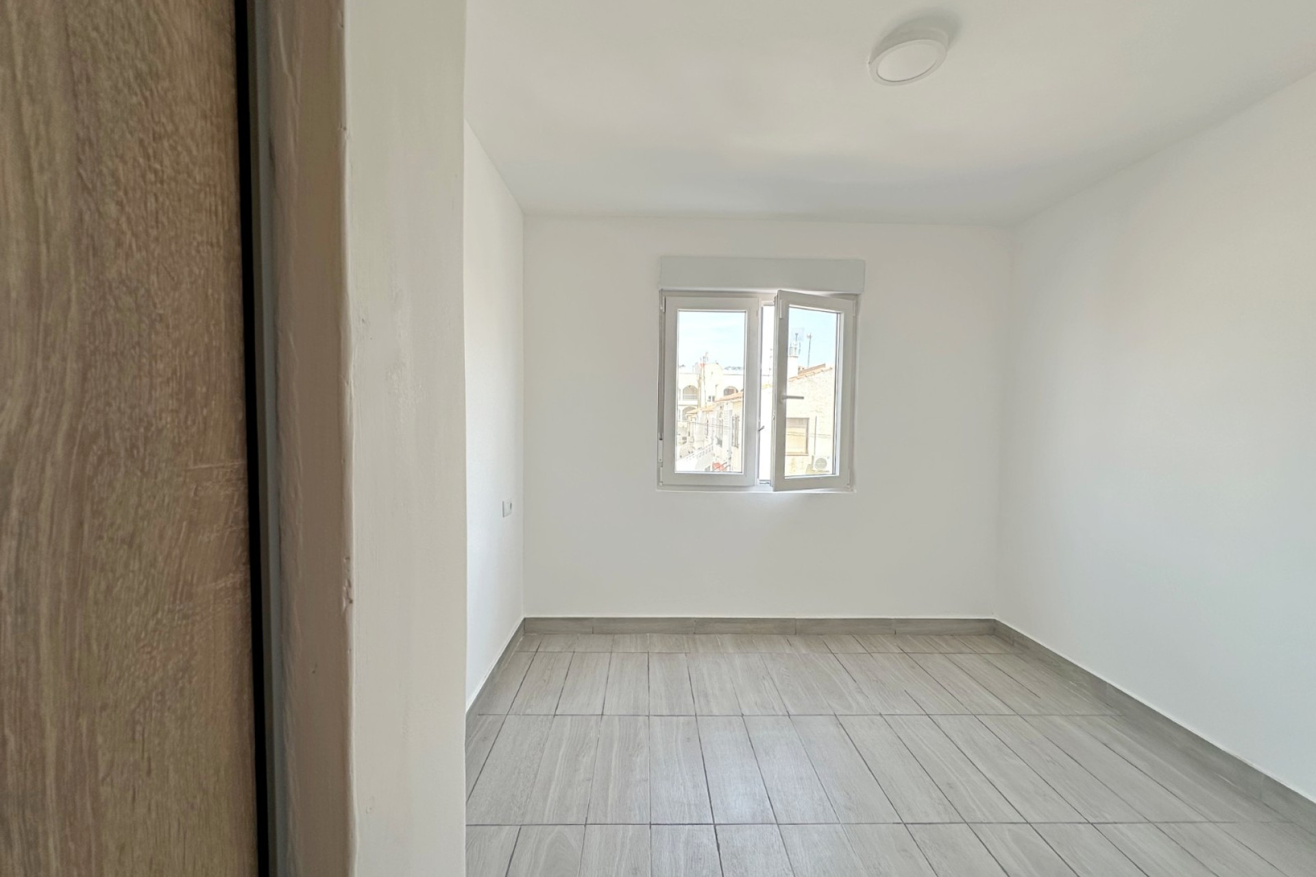Odsprzedaż - Mieszkanie w bloku - Torrevieja - torrevieja
