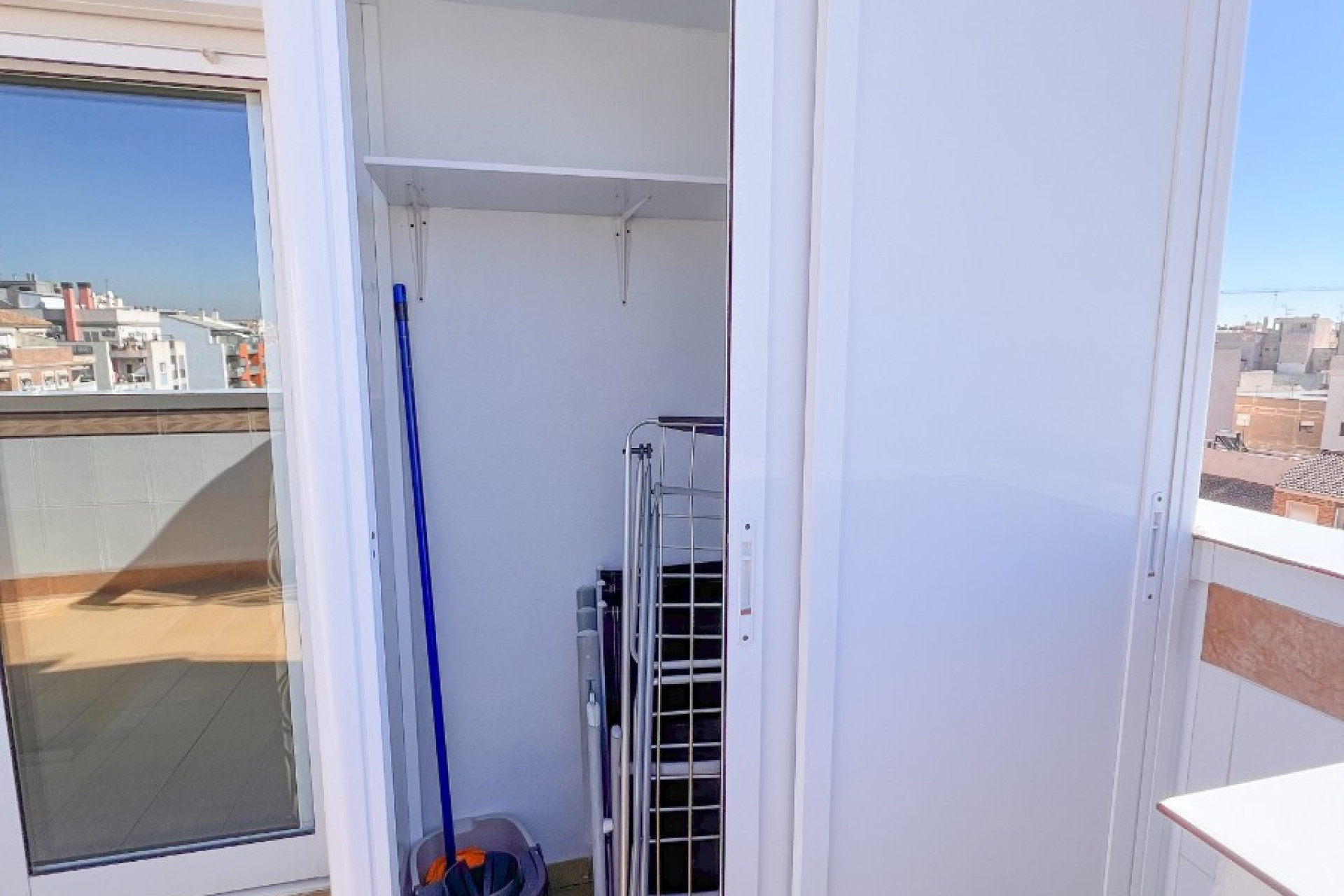 Odsprzedaż - Mieszkanie w bloku - Torrevieja - torrevieja