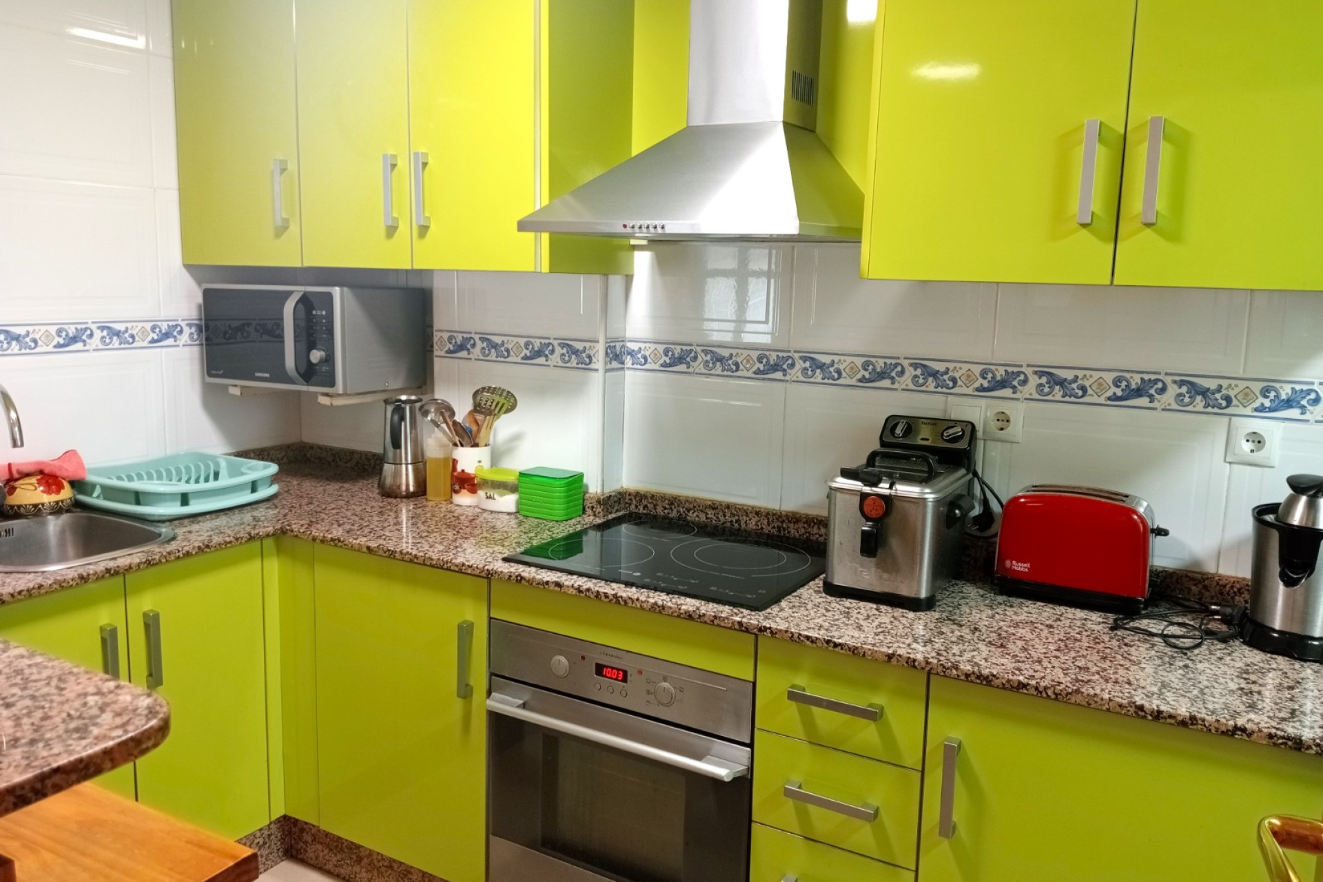 Odsprzedaż - Mieszkanie w bloku - Villajoyosa - Cala de Villajoyosa