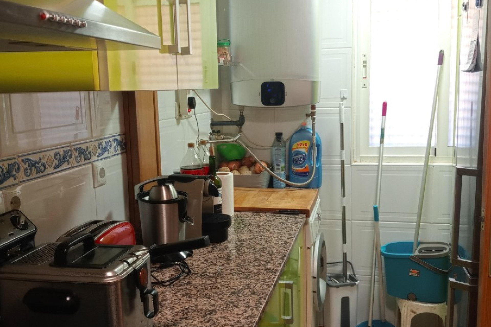 Odsprzedaż - Mieszkanie w bloku - Villajoyosa - Cala de Villajoyosa