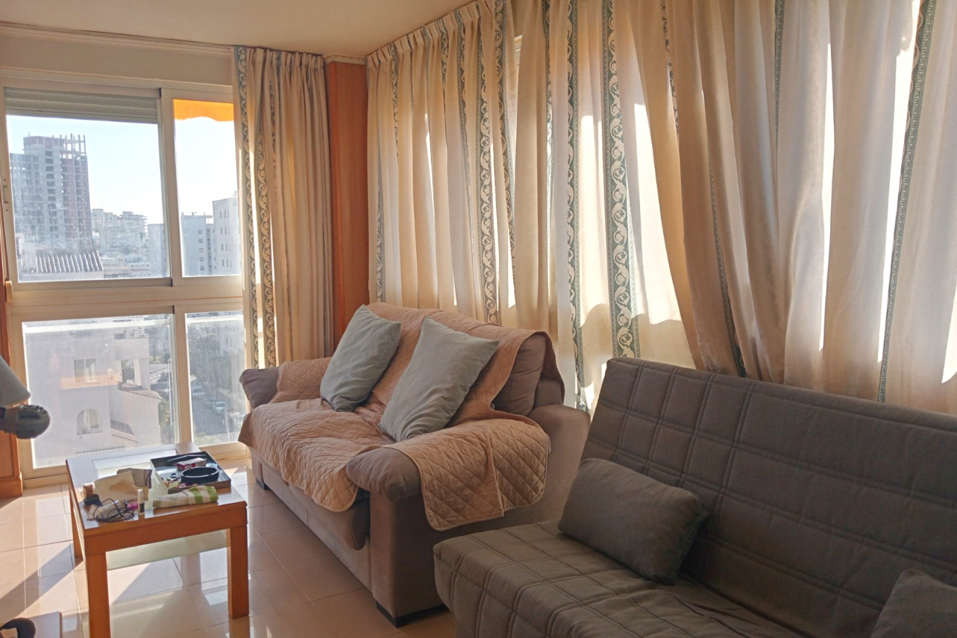 Odsprzedaż - Mieszkanie w bloku - Villajoyosa - Cala de Villajoyosa