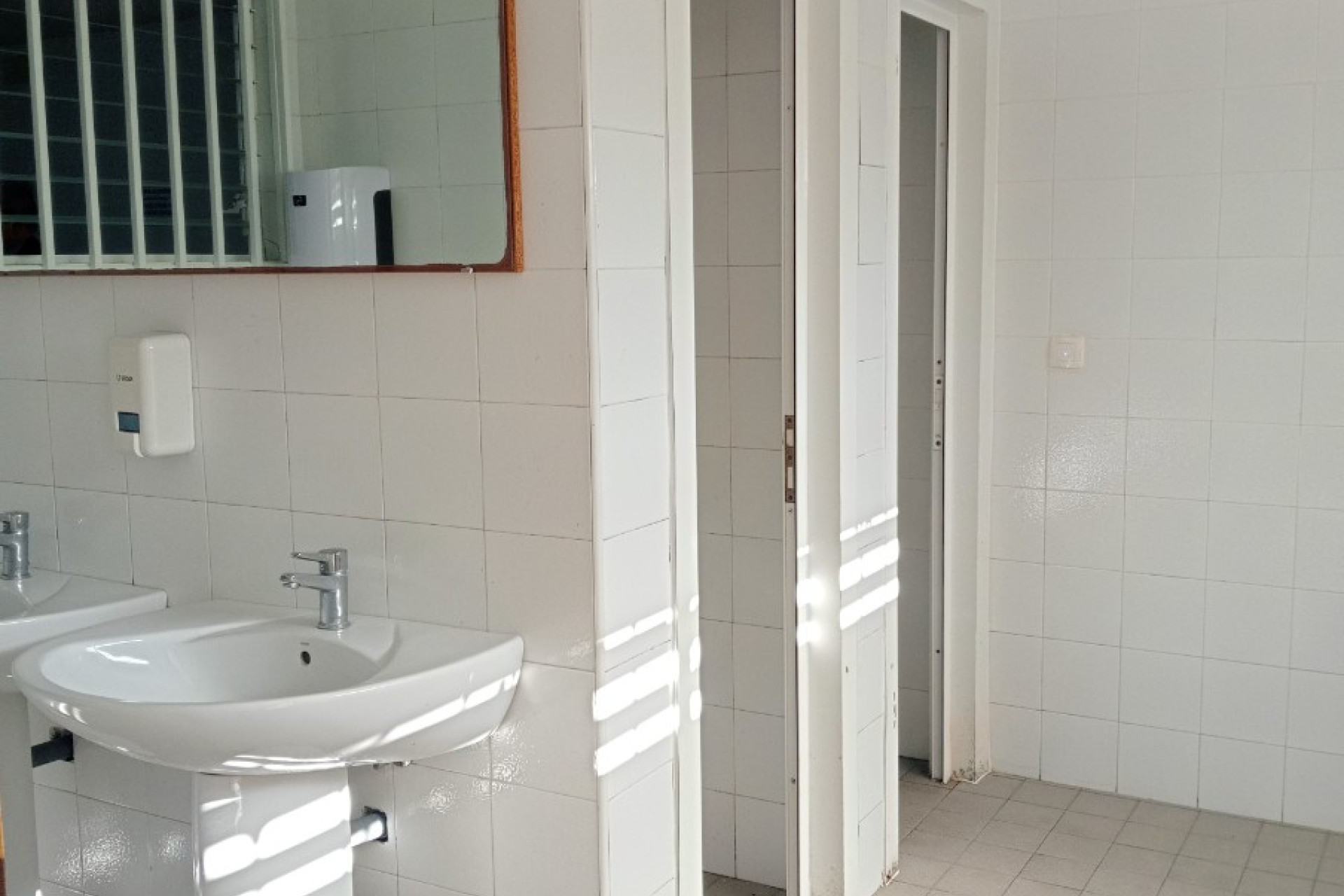 Odsprzedaż - Mieszkanie w bloku - Villajoyosa - Cala de Villajoyosa