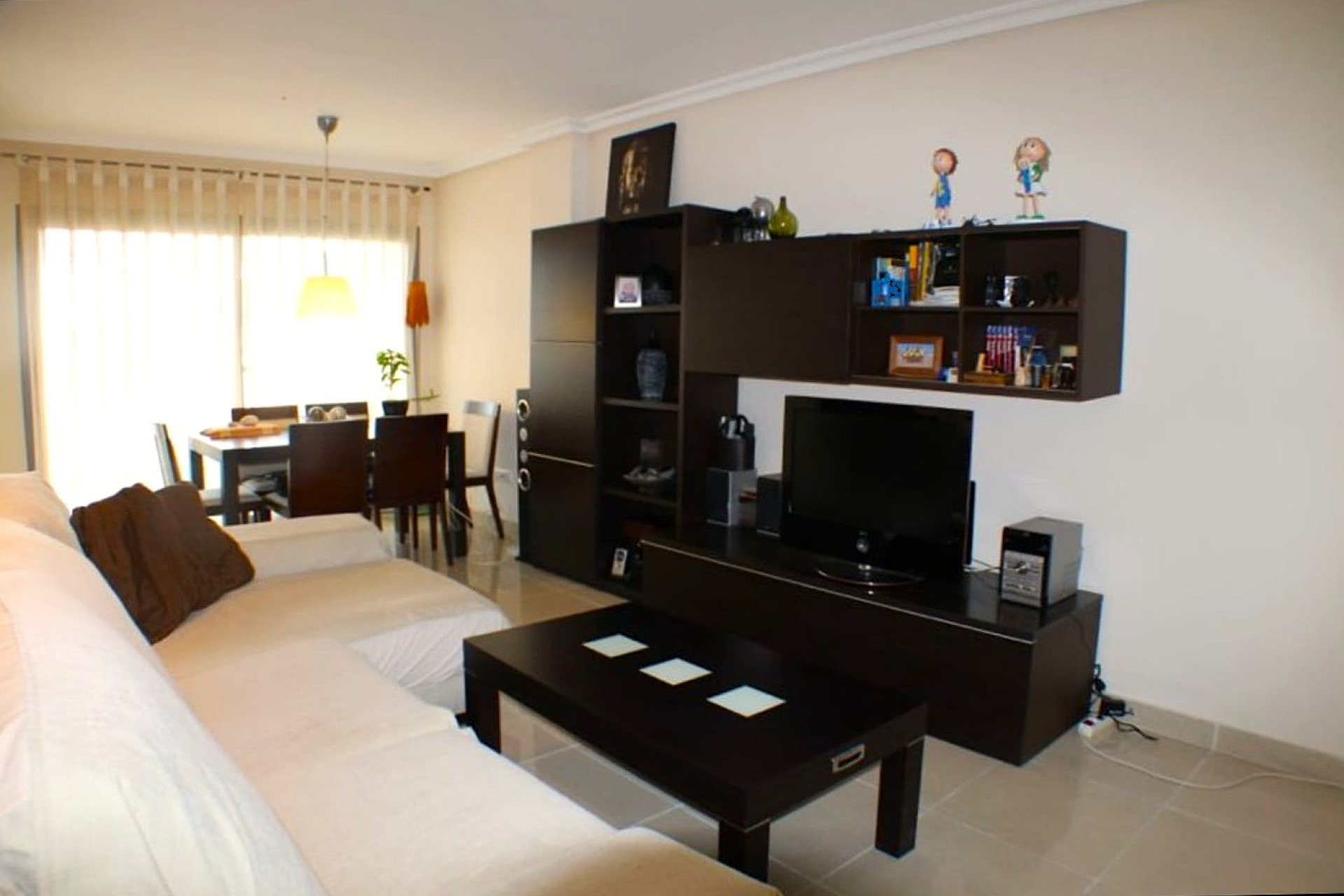 Odsprzedaż - Mieszkanie w bloku - Villajoyosa - Cala de Villajoyosa