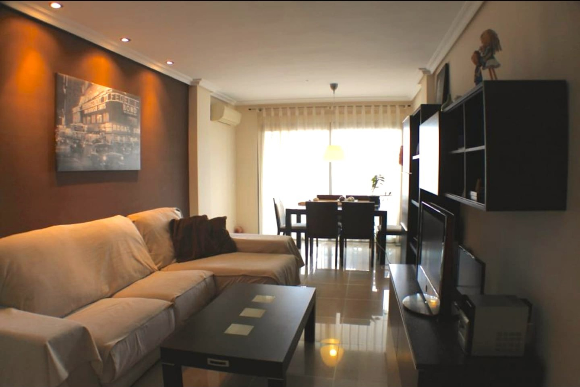 Odsprzedaż - Mieszkanie w bloku - Villajoyosa - Cala de Villajoyosa