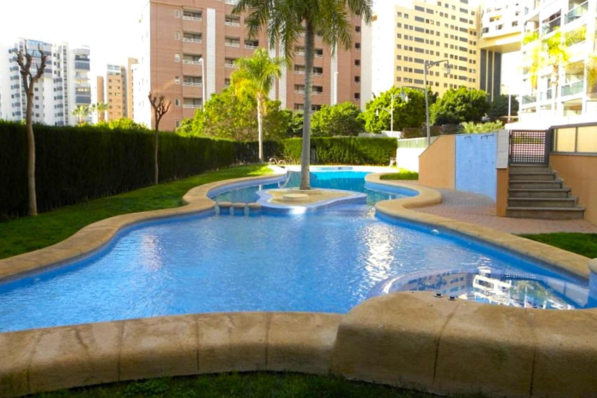 Odsprzedaż - Mieszkanie w bloku - Villajoyosa - Cala de Villajoyosa