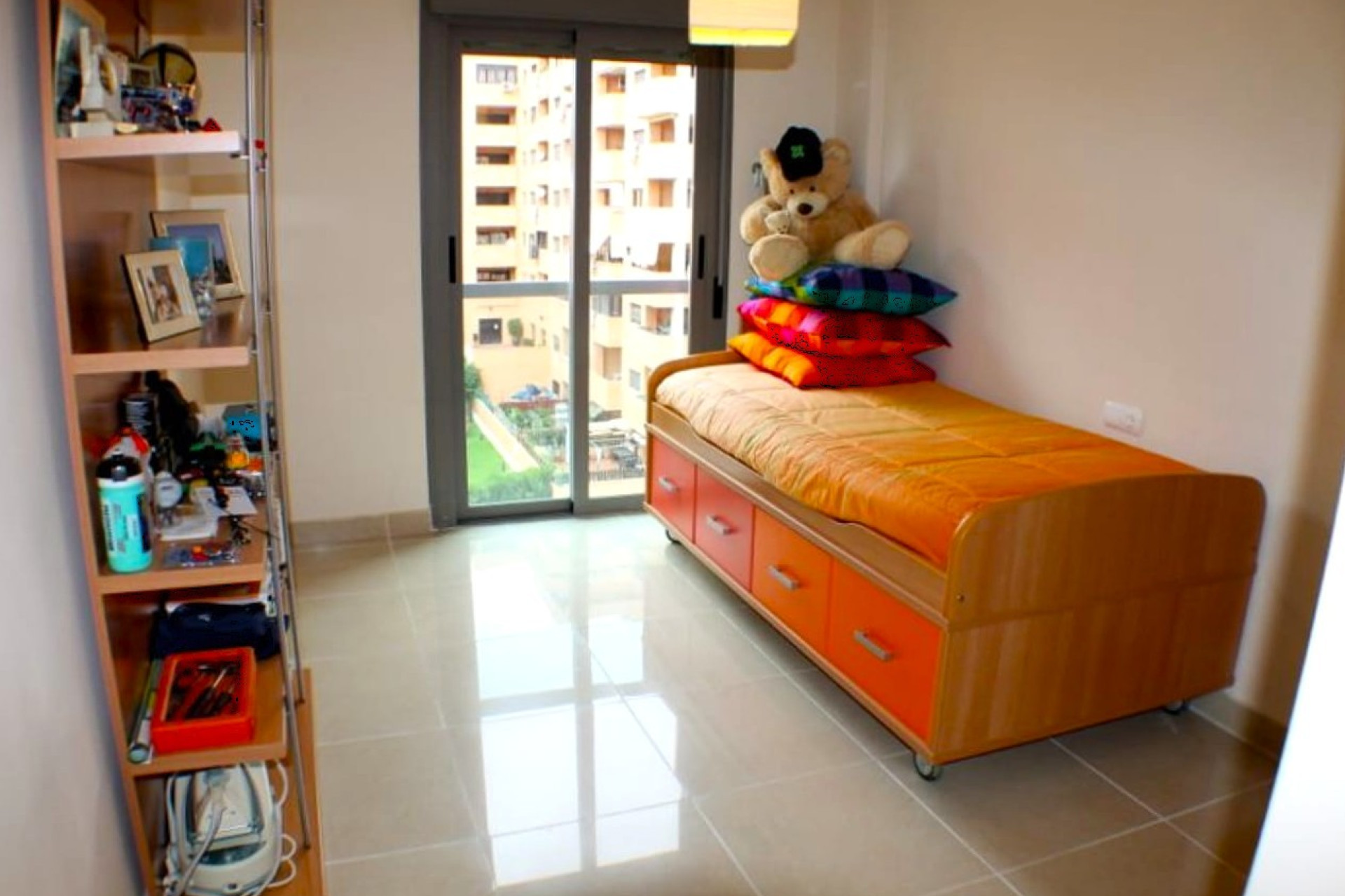 Odsprzedaż - Mieszkanie w bloku - Villajoyosa - Cala de Villajoyosa