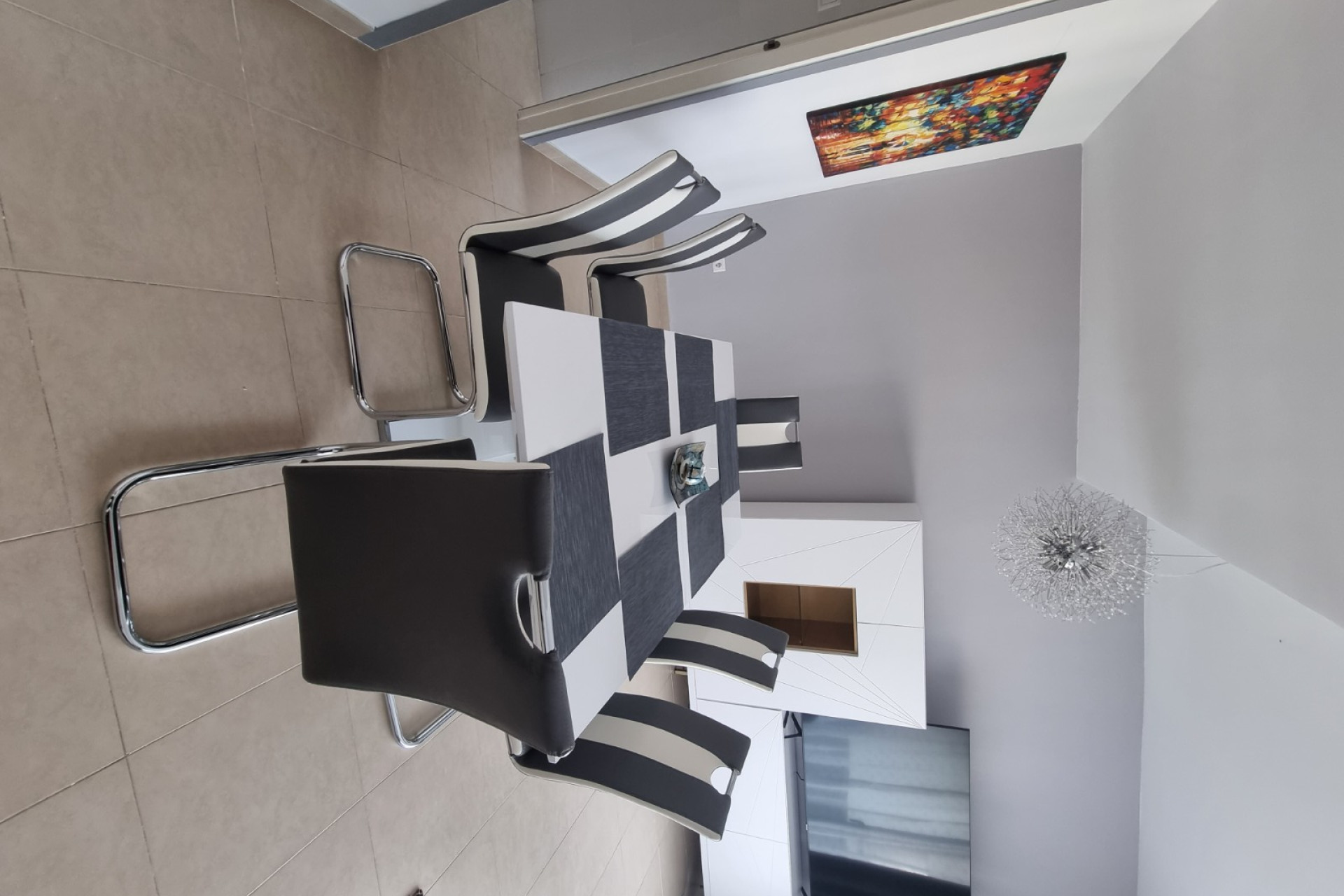 Odsprzedaż - Mieszkanie w bloku - Villajoyosa - Cala de Villajoyosa