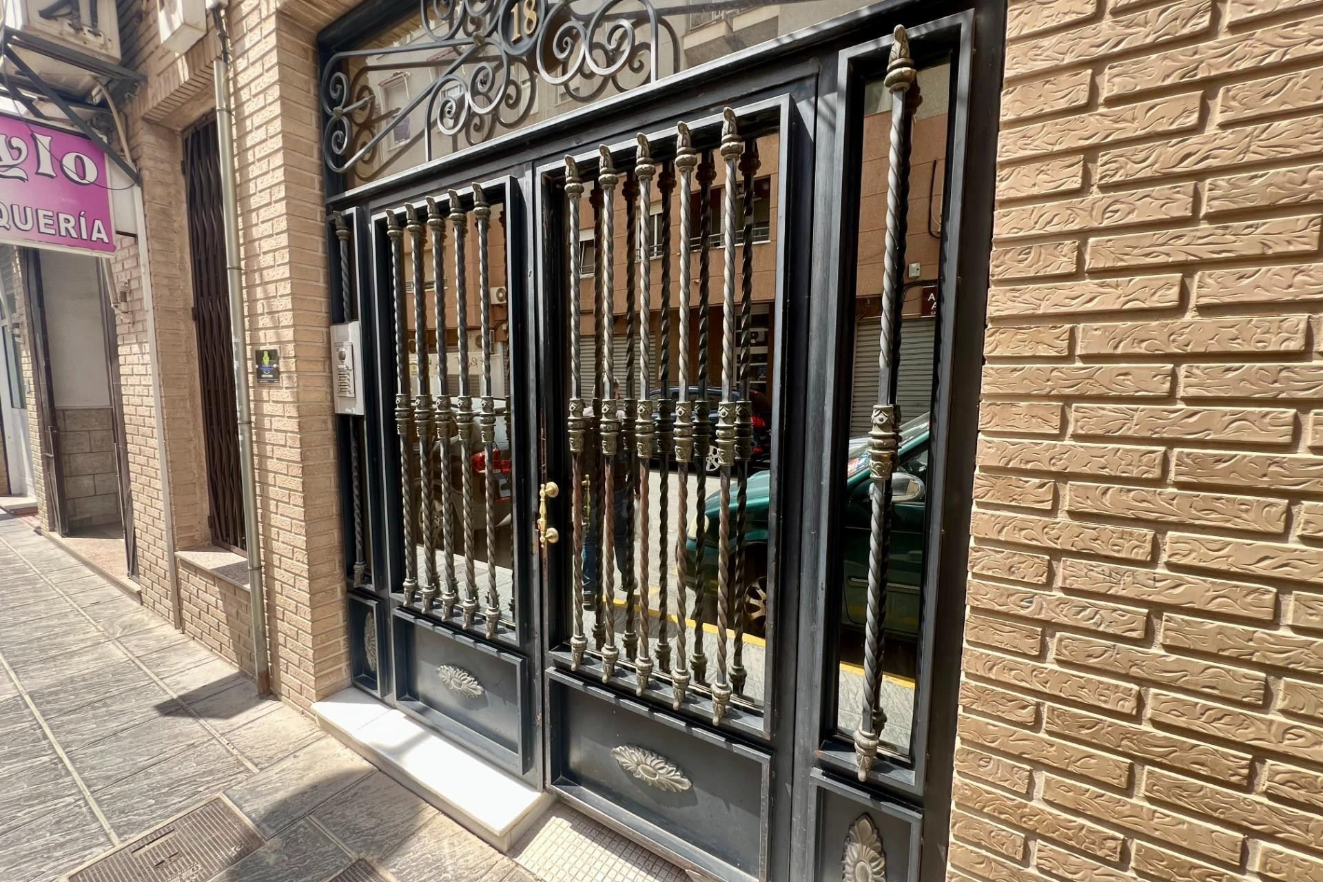 Odsprzedaż -  - Orihuela - Zona Centro