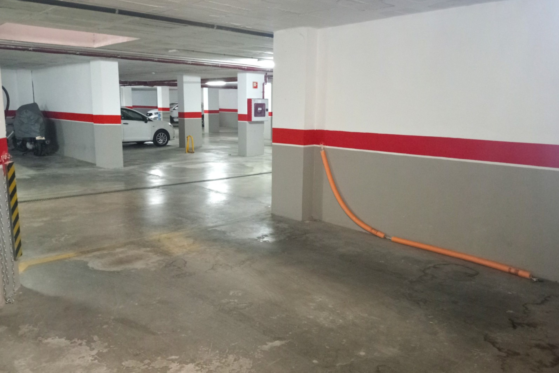 Odsprzedaż - Parking - Villajoyosa - Cala de Villajoyosa