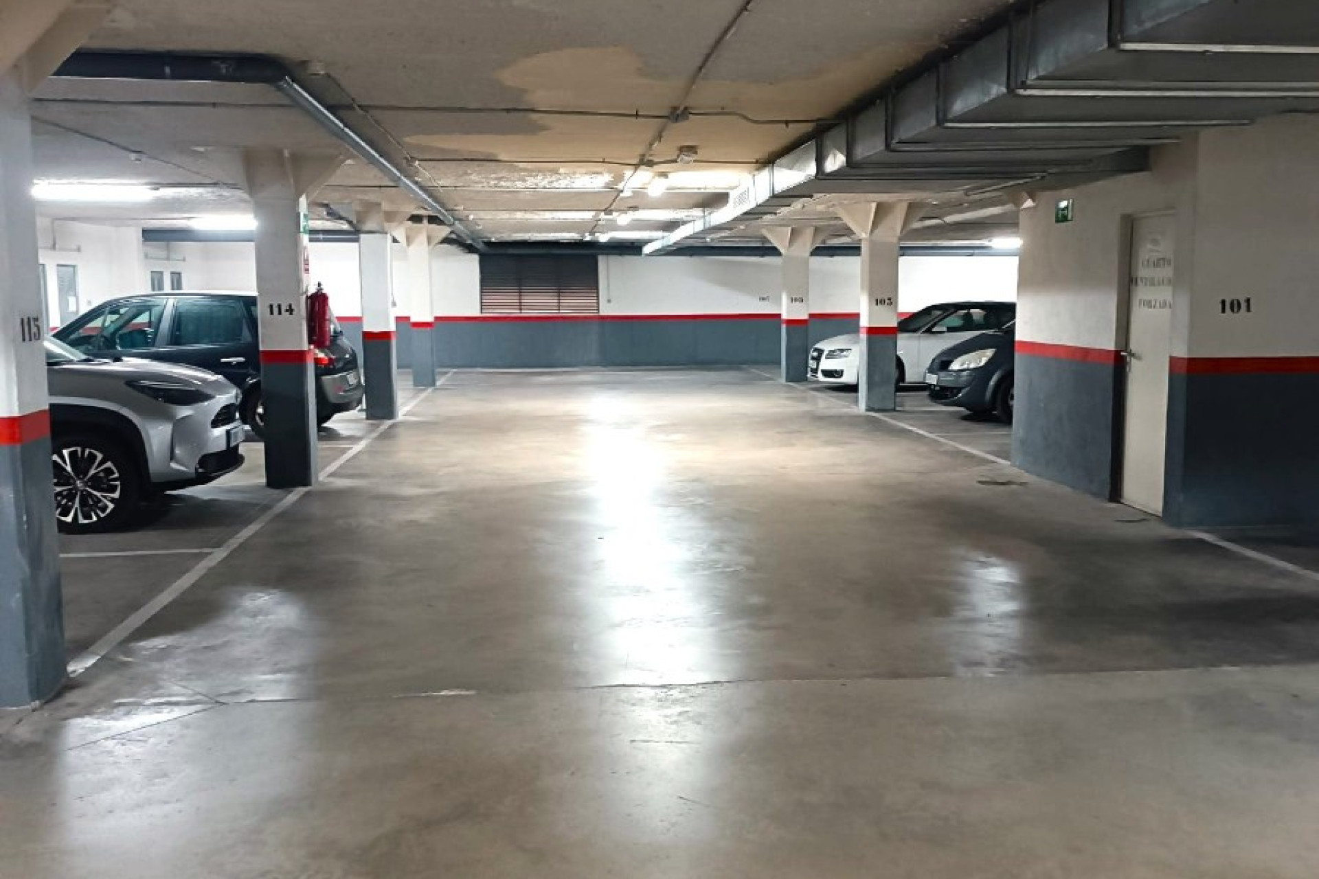 Odsprzedaż - Parking - Villajoyosa - Cala de Villajoyosa