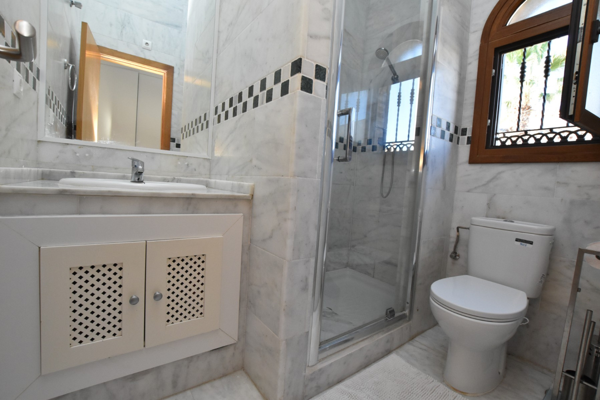 Odsprzedaż - Villa - Algorfa - La Finca Golf Resort