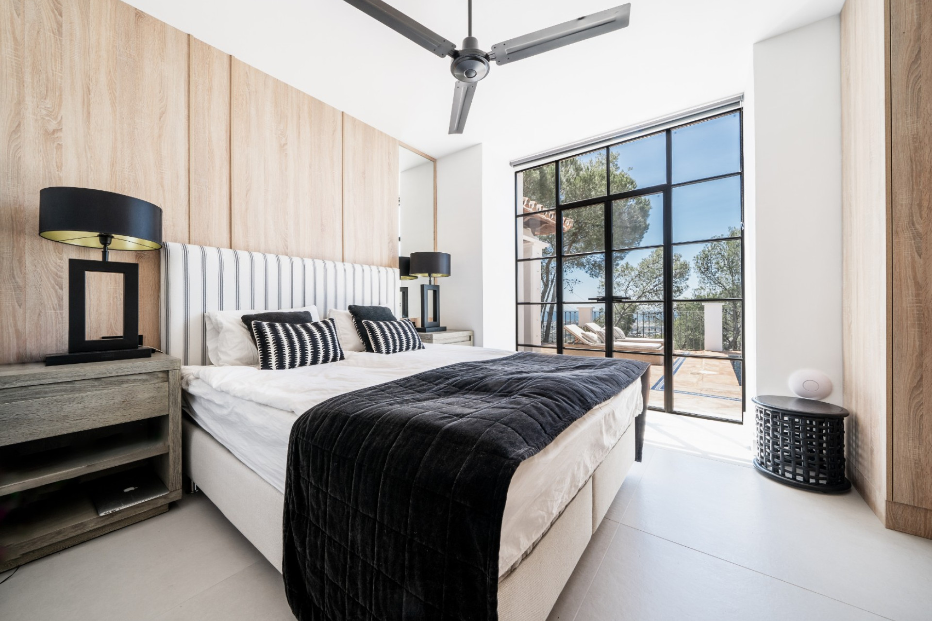 Odsprzedaż - Villa - Benahavis - Benahavís