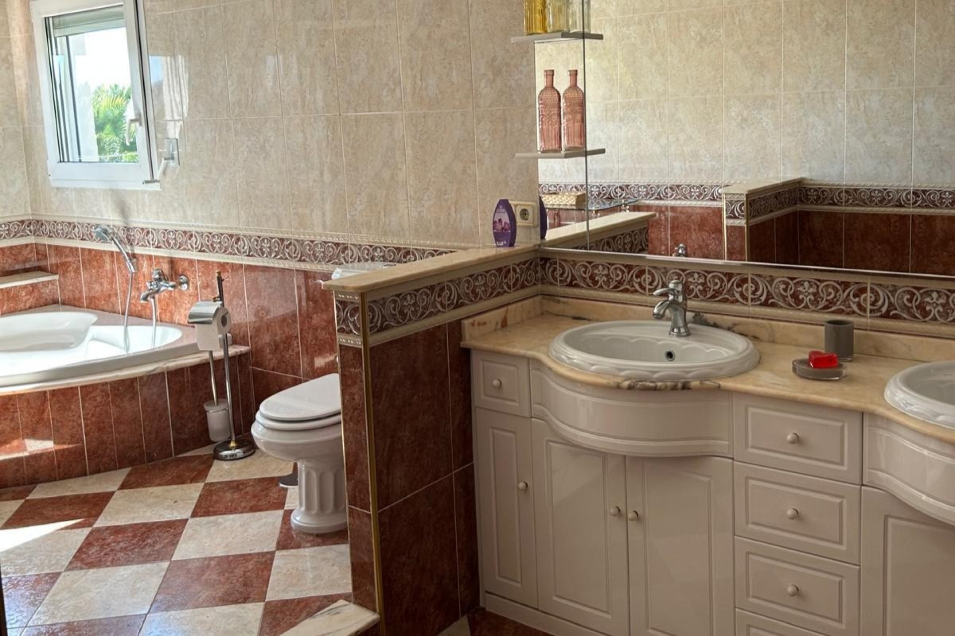 Odsprzedaż - Villa - Benidorm - Levante