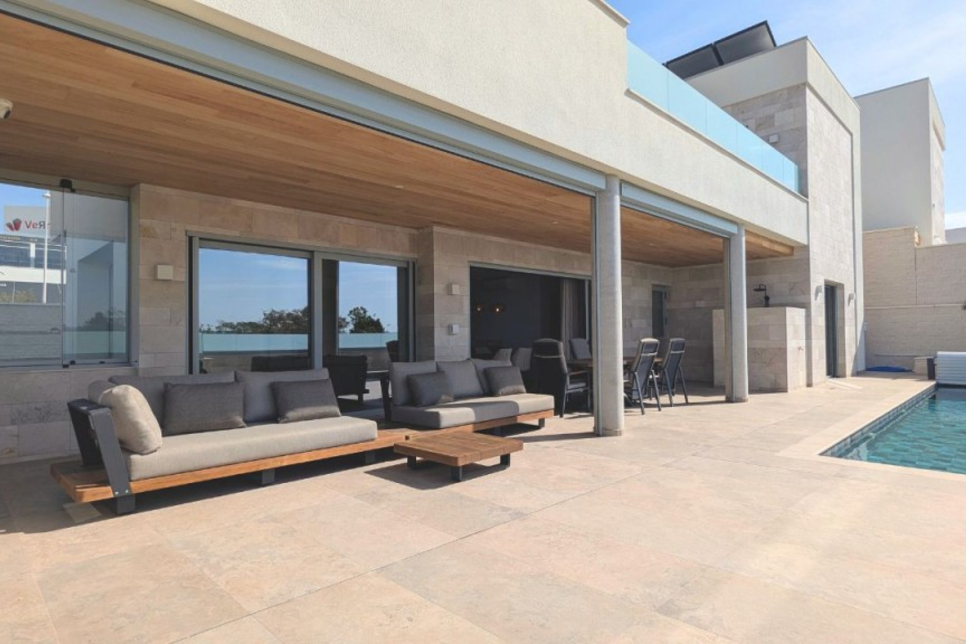 Odsprzedaż - Villa - Benijofar