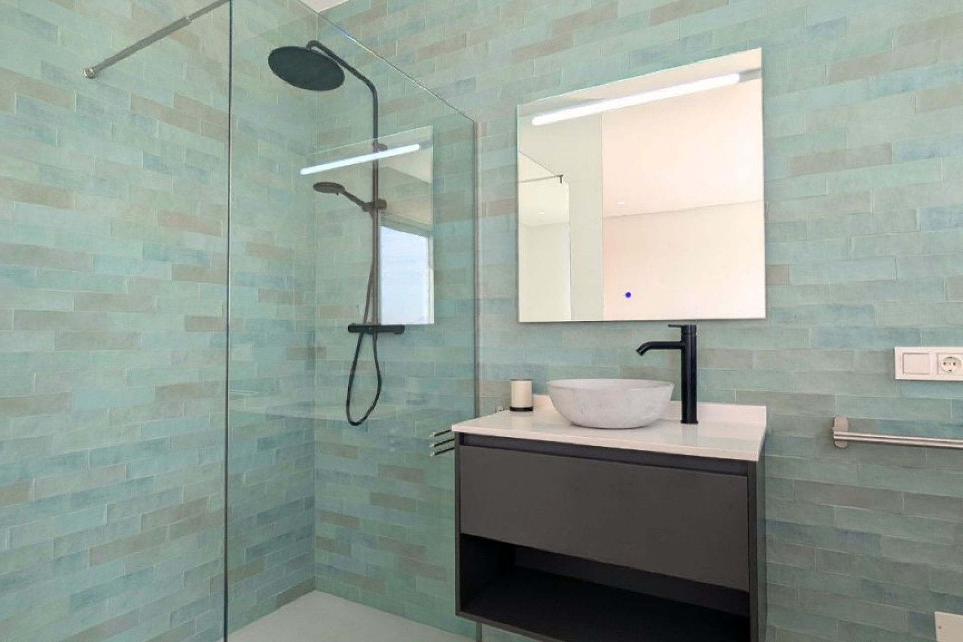 Odsprzedaż - Villa - Benijofar