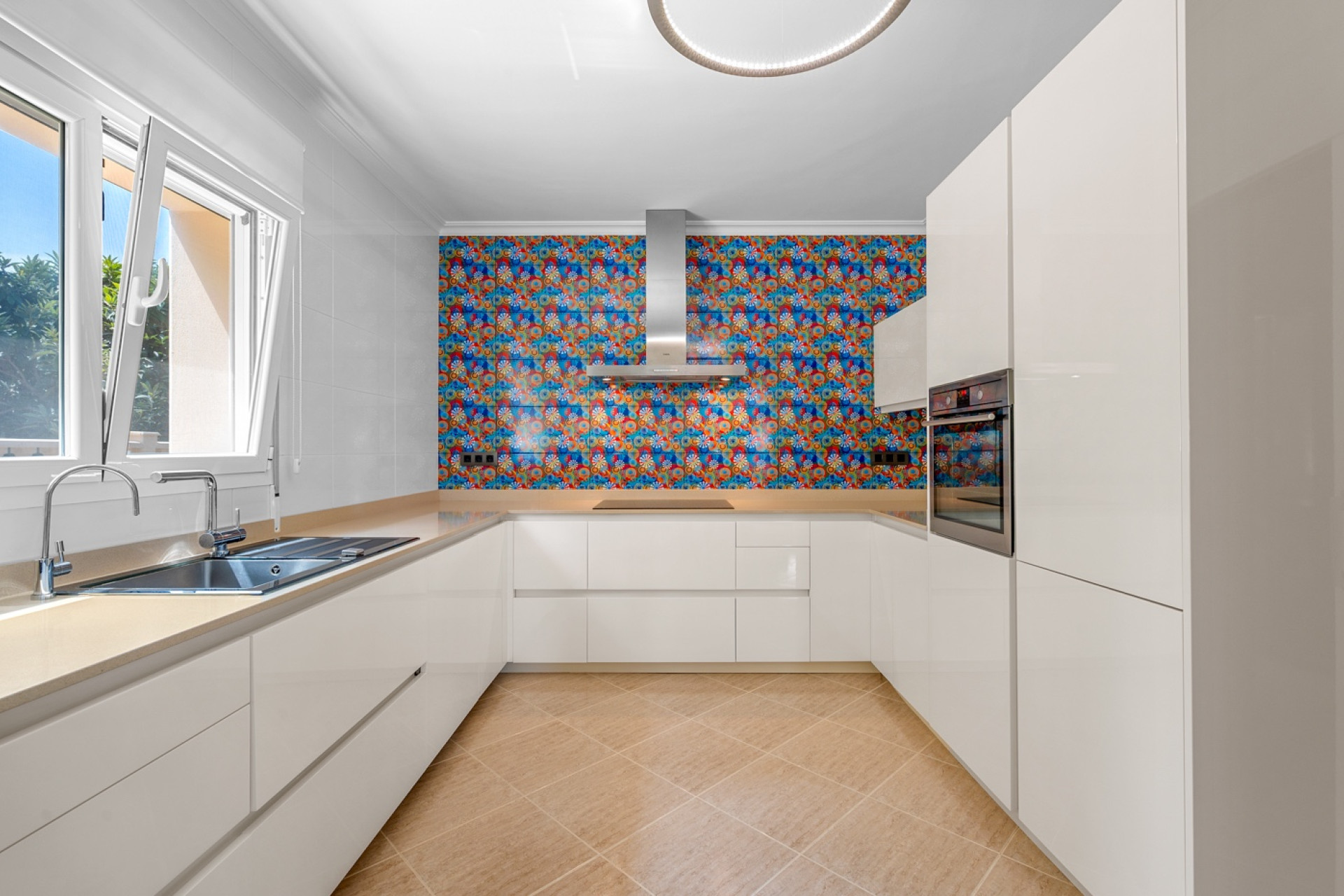 Odsprzedaż - Villa - Benissa