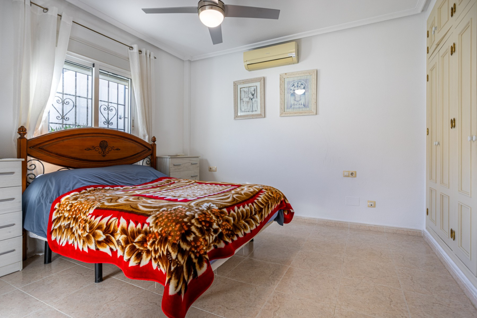 Odsprzedaż - Villa - Bigastro - Villas Andrea