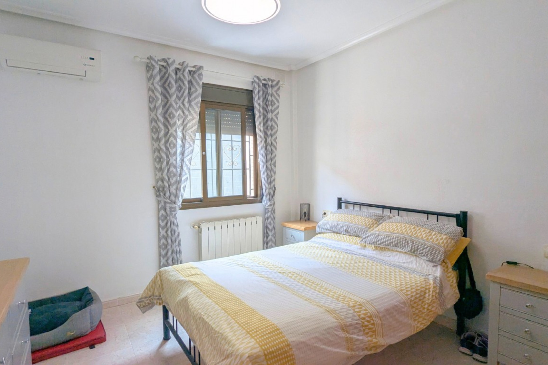Odsprzedaż - Villa - Bigastro