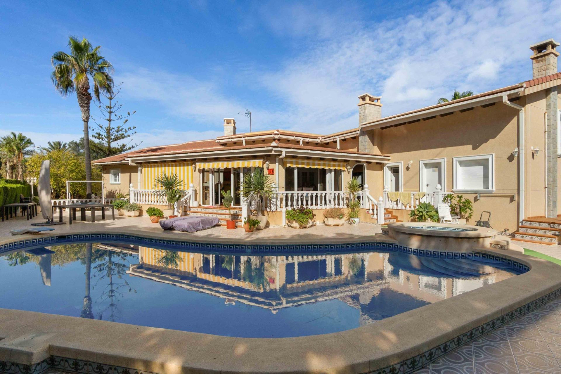 Odsprzedaż - Villa - Cabo Roig - MUY CERCA DE LA PLAYA