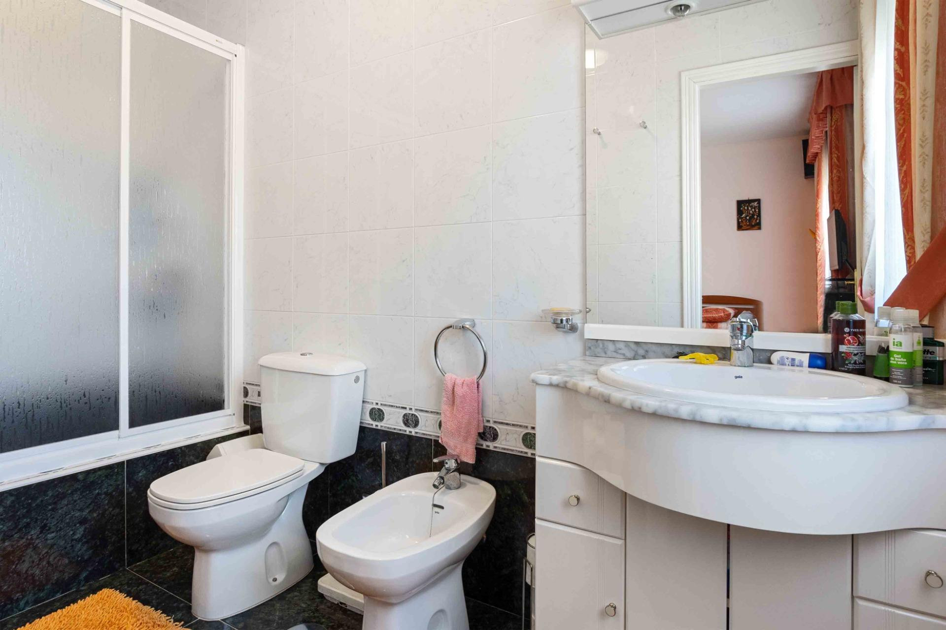 Odsprzedaż - Villa - Cabo Roig - MUY CERCA DE LA PLAYA