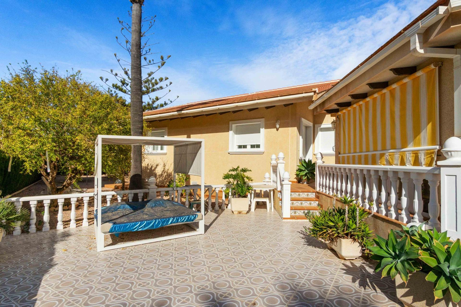 Odsprzedaż - Villa - Cabo Roig - MUY CERCA DE LA PLAYA