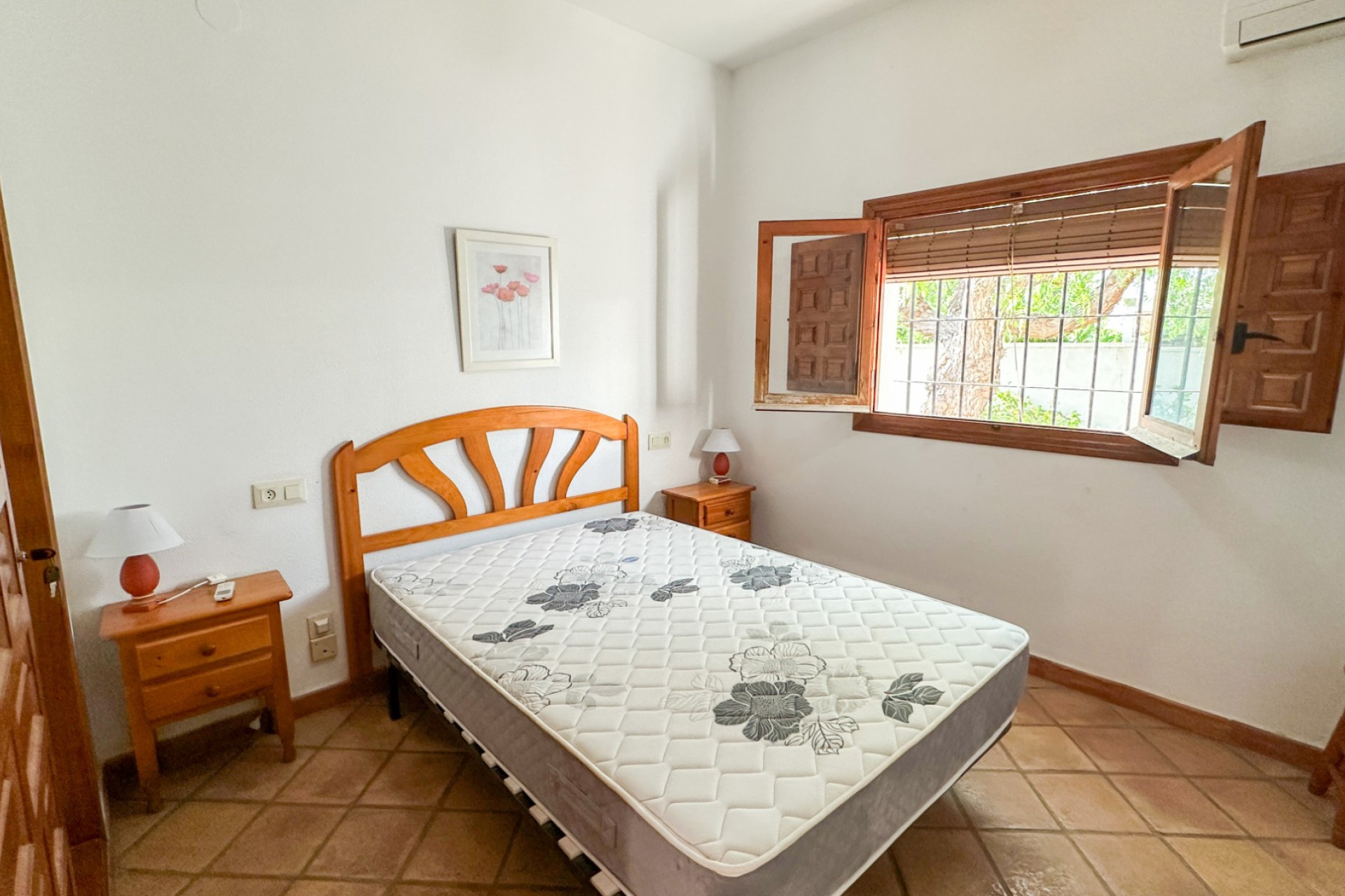 Odsprzedaż - Villa - Cabo Roig