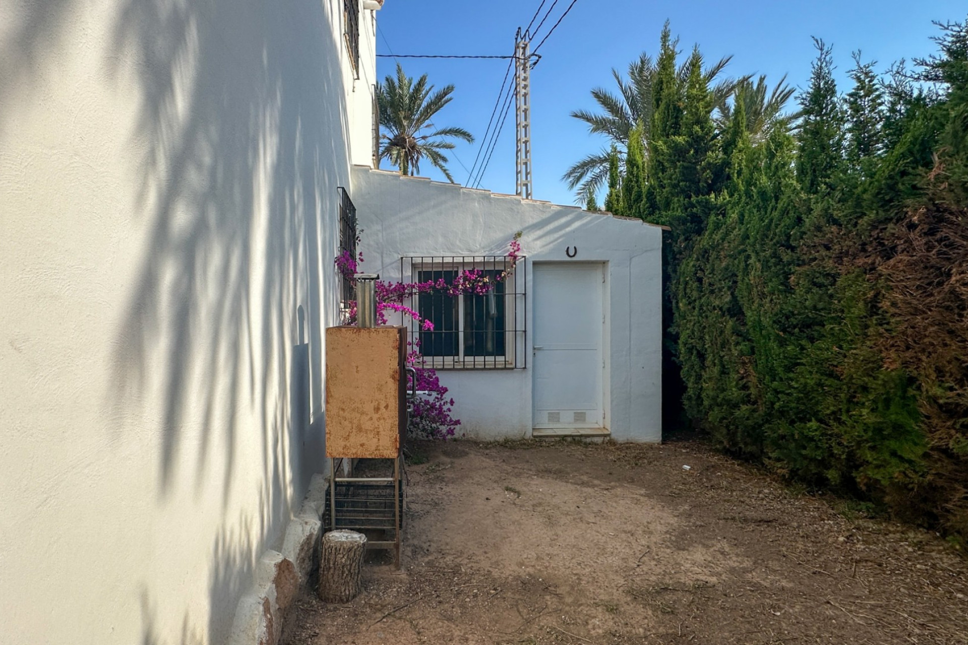 Odsprzedaż - Villa - Cabo Roig