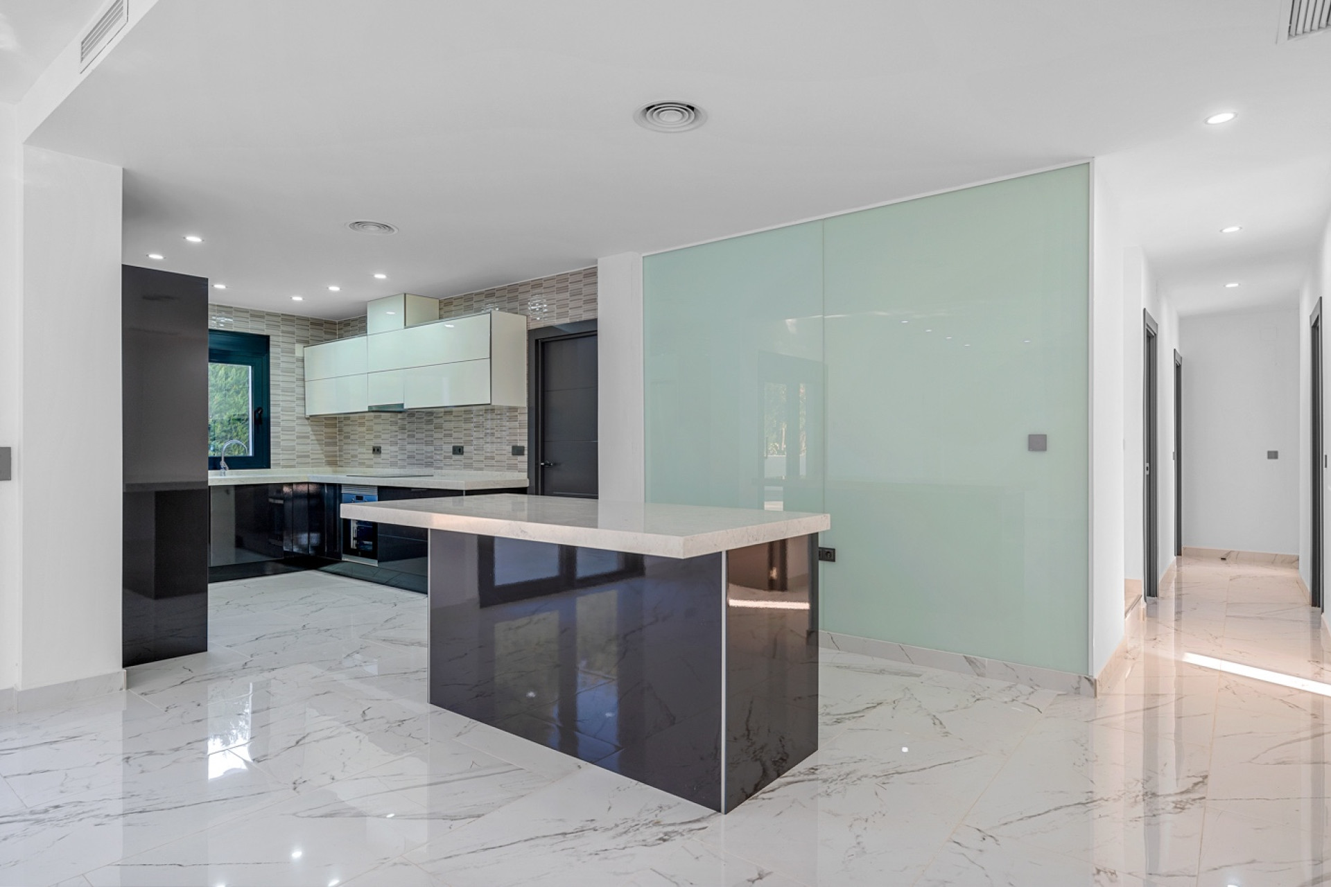 Odsprzedaż - Villa - Campoamor