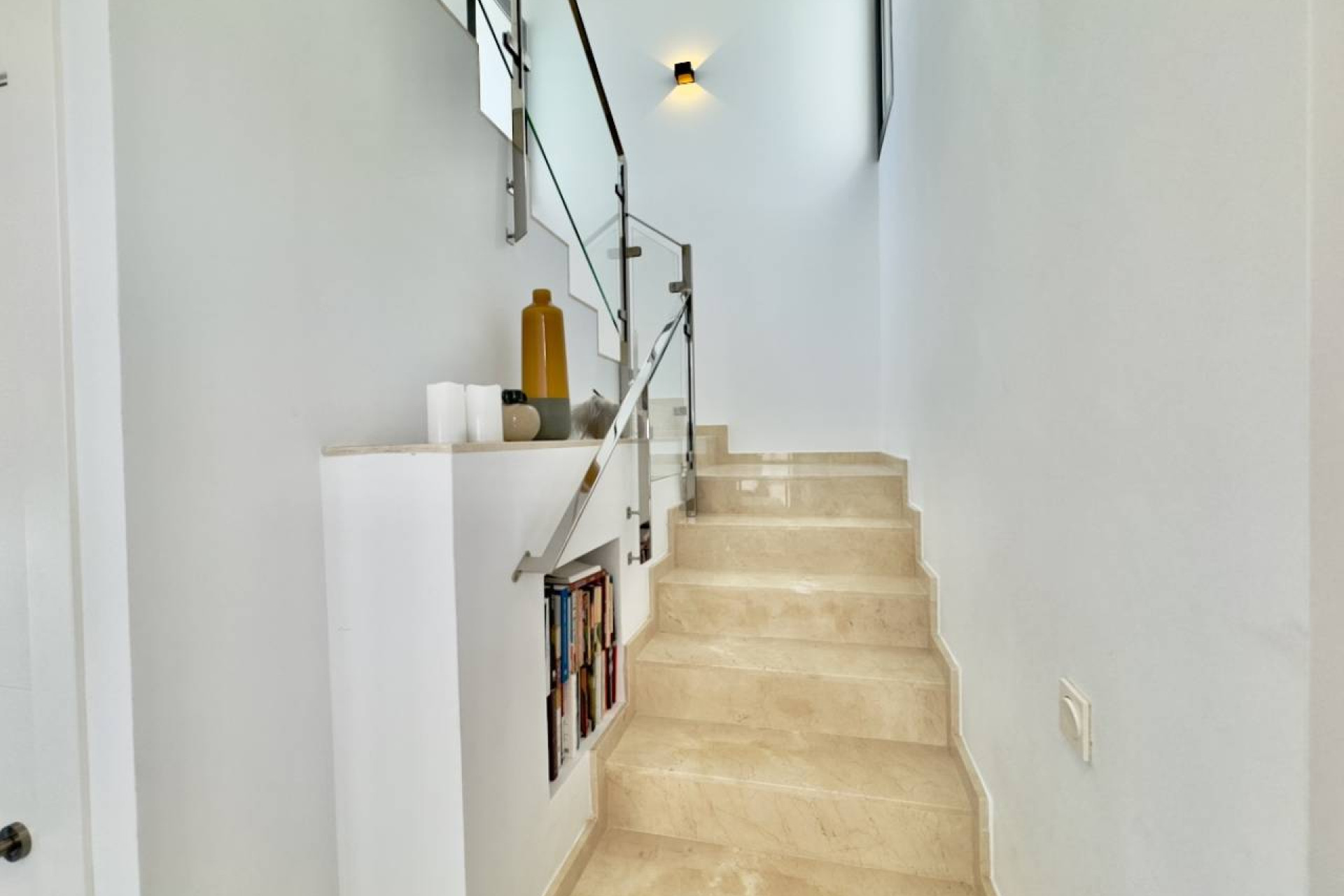 Odsprzedaż - Villa - Ciudad Quesada - Lo Marabú