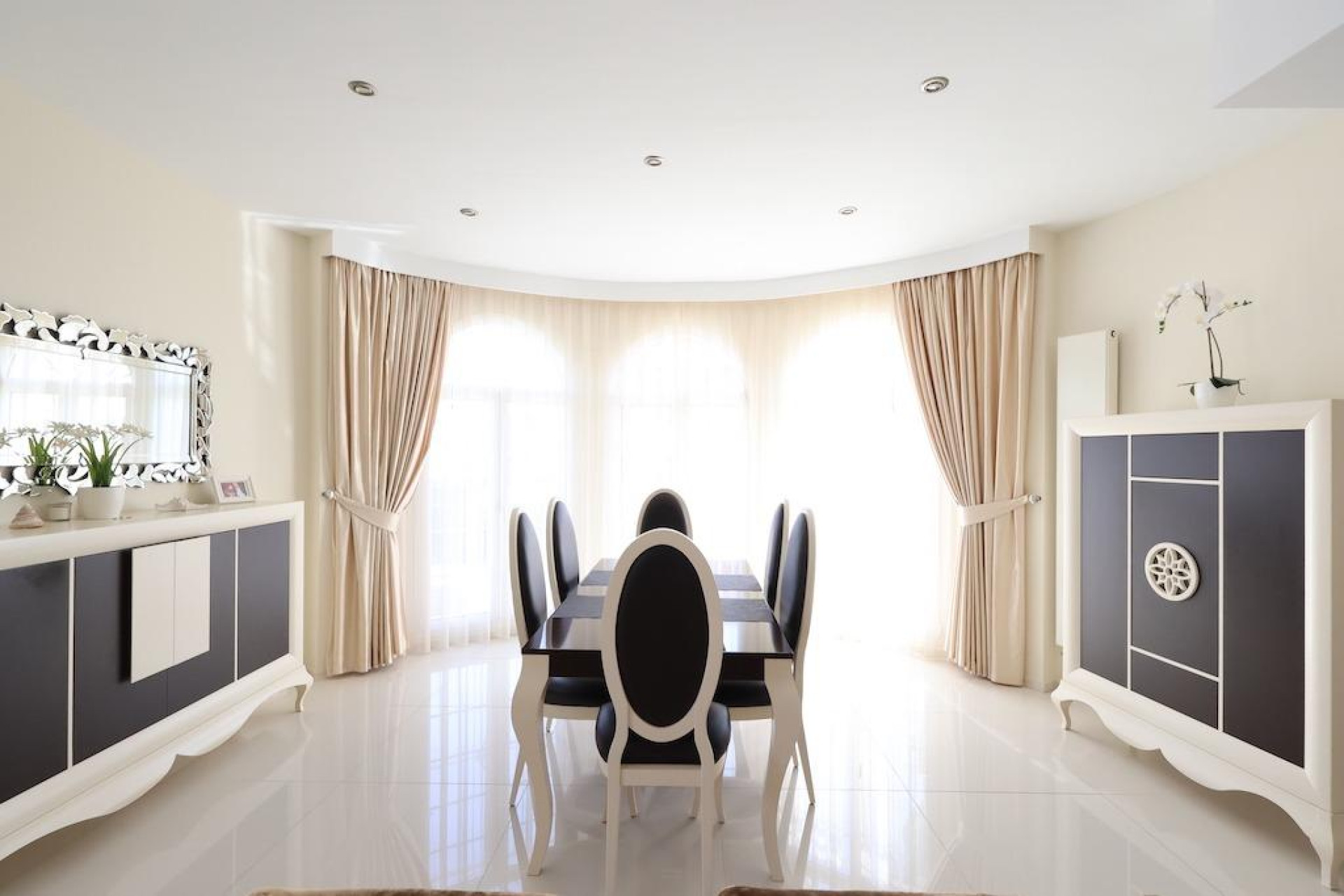 Odsprzedaż - Villa - Ciudad Quesada