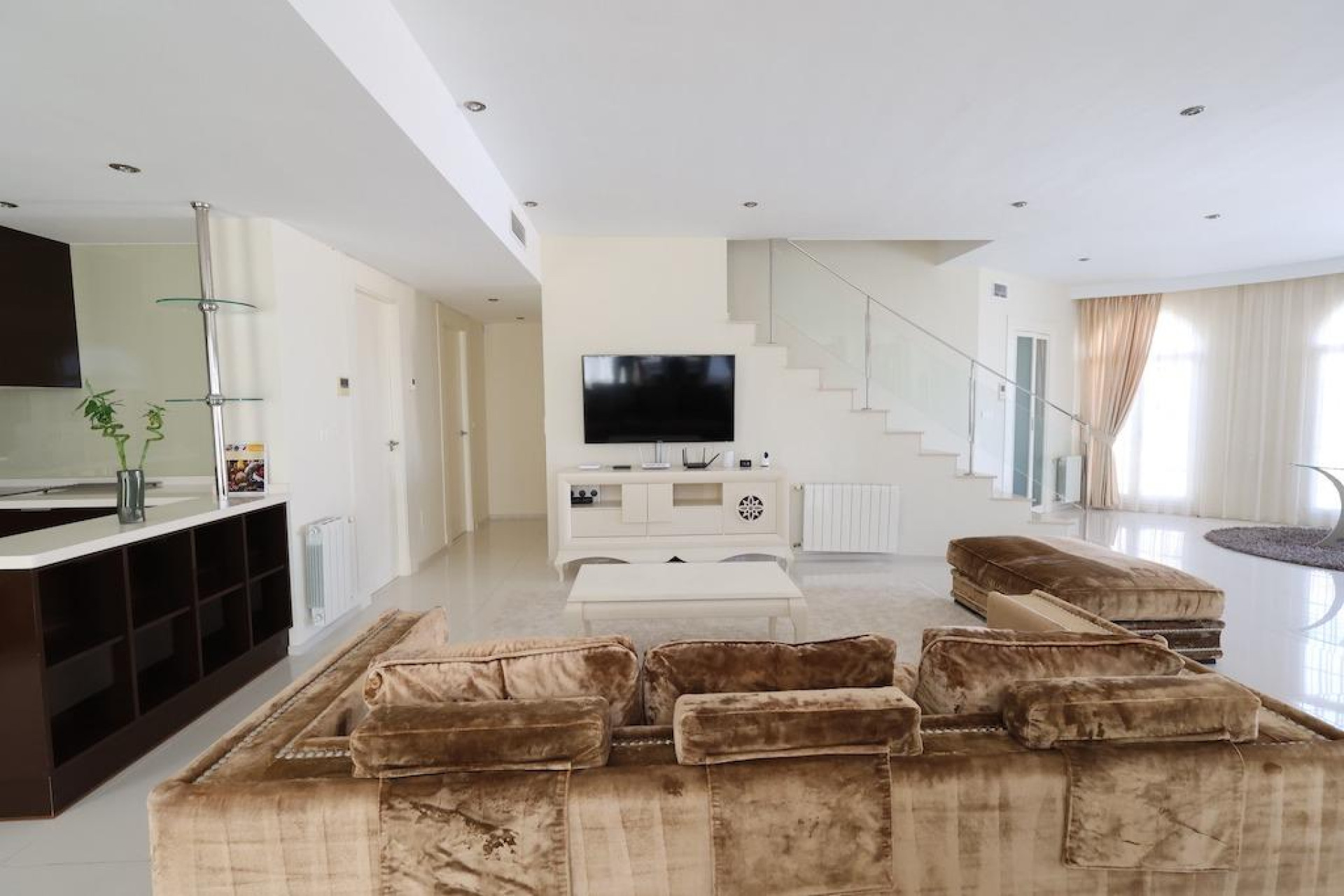 Odsprzedaż - Villa - Ciudad Quesada