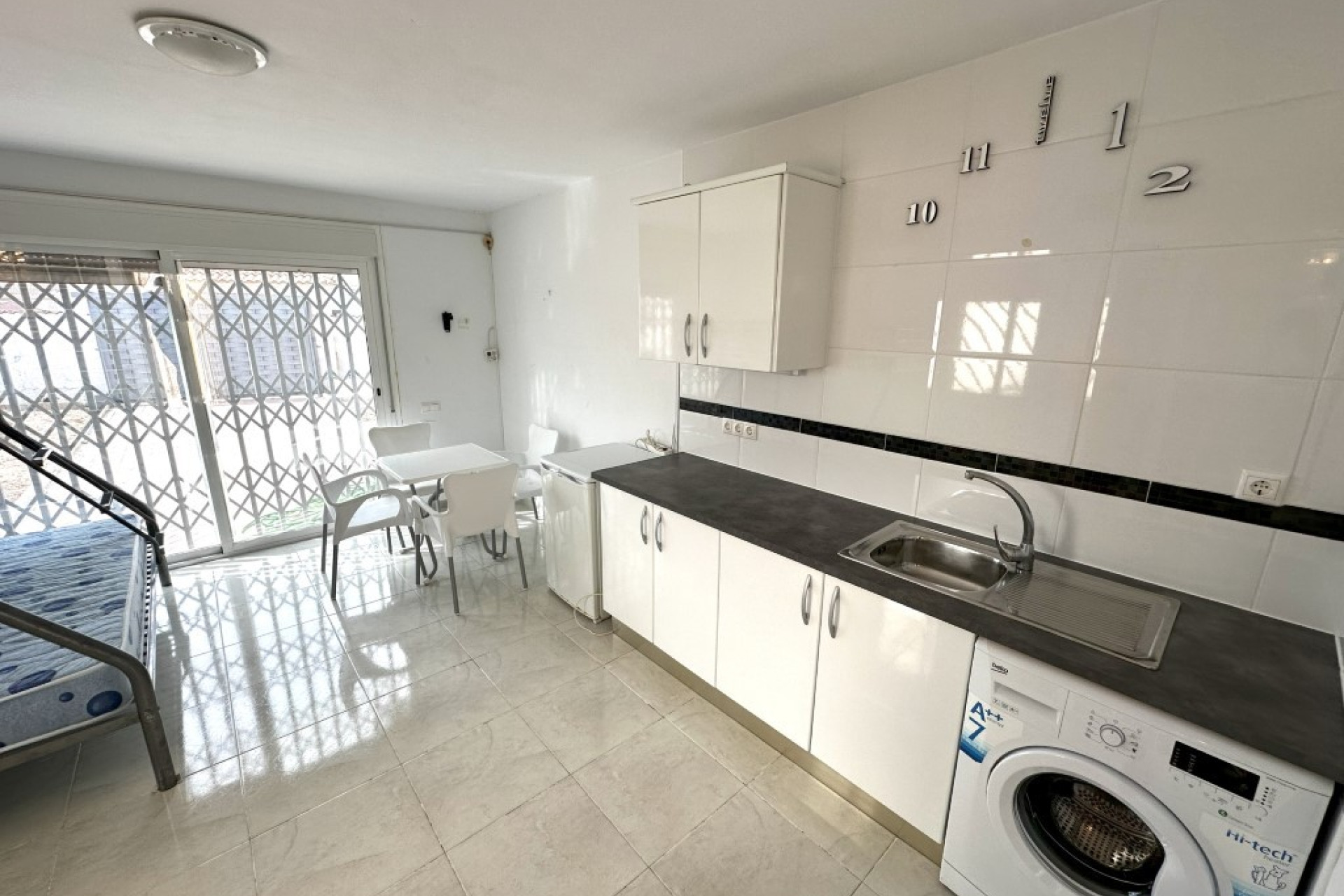 Odsprzedaż - Villa - Ciudad Quesada