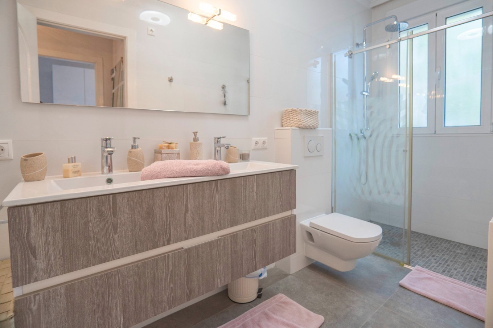 Odsprzedaż - Villa - Ciudad Quesada