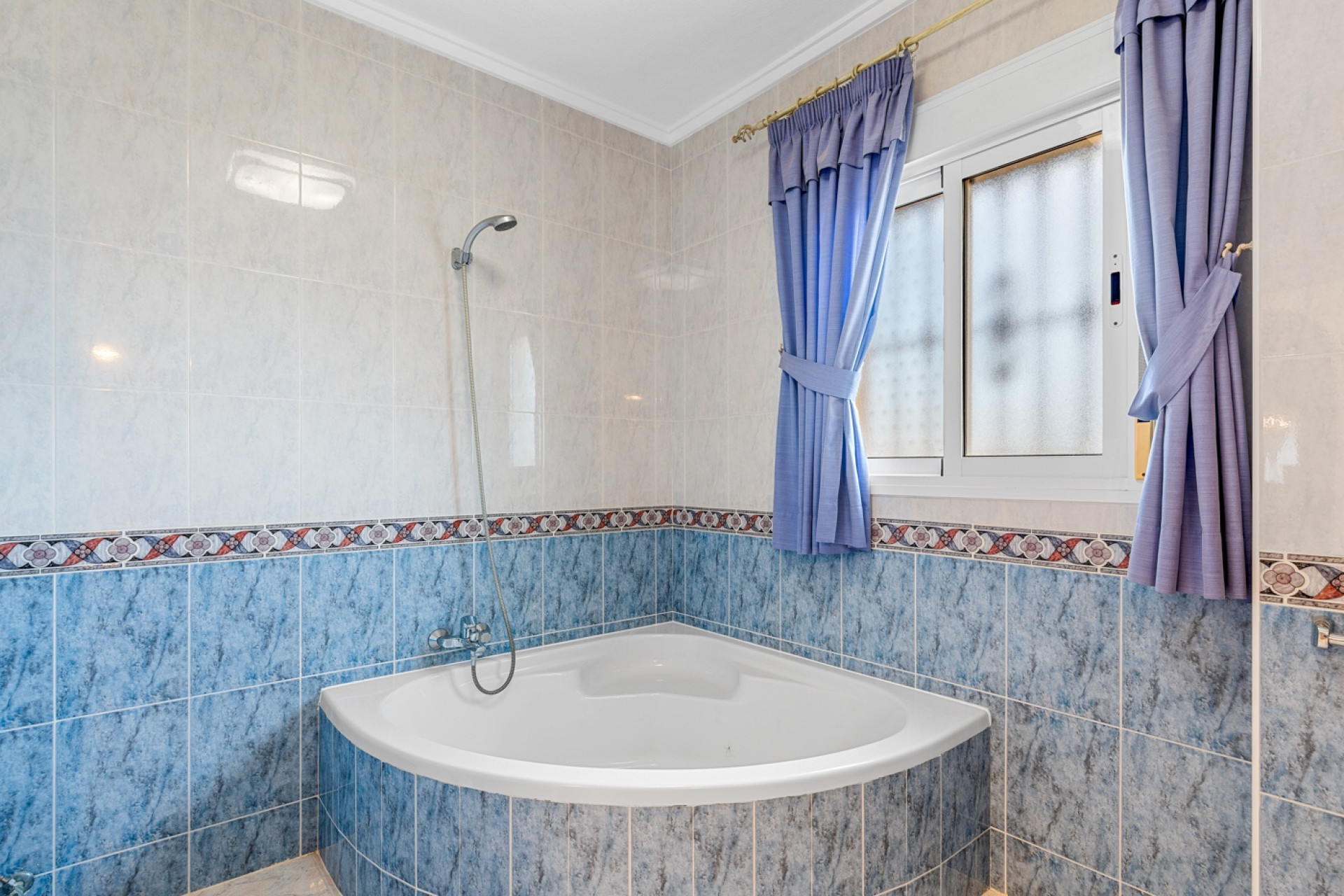 Odsprzedaż - Villa - Ciudad Quesada