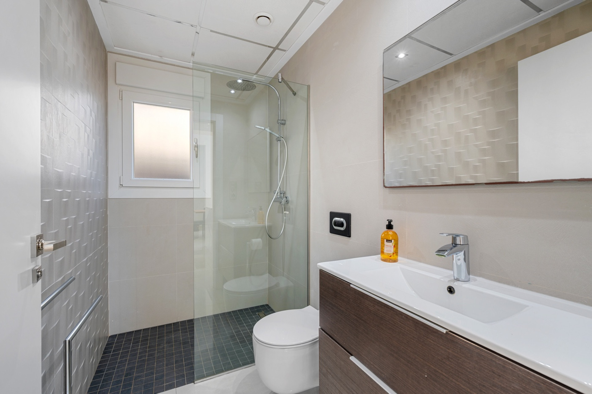 Odsprzedaż - Villa - Ciudad Quesada