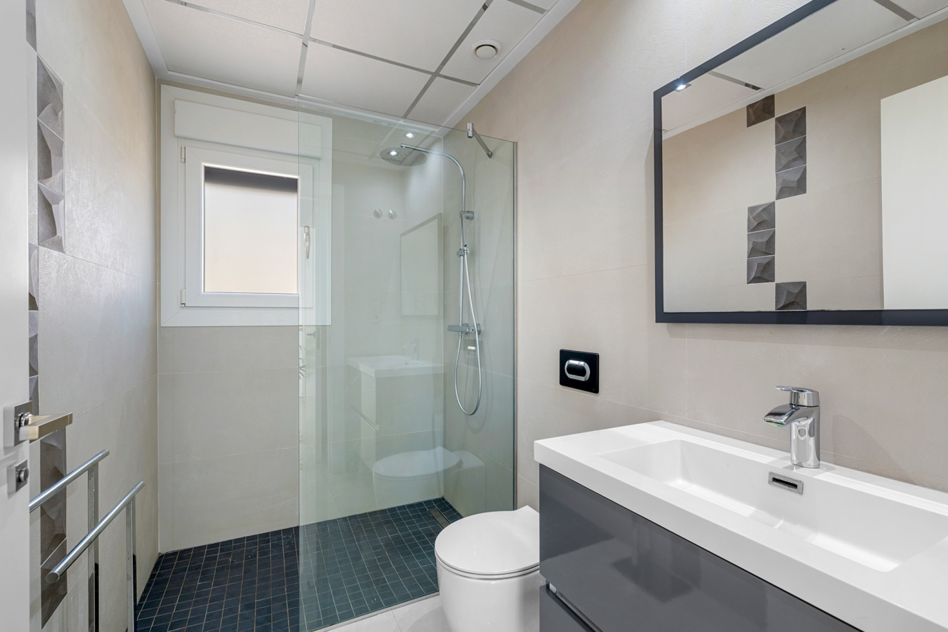 Odsprzedaż - Villa - Ciudad Quesada