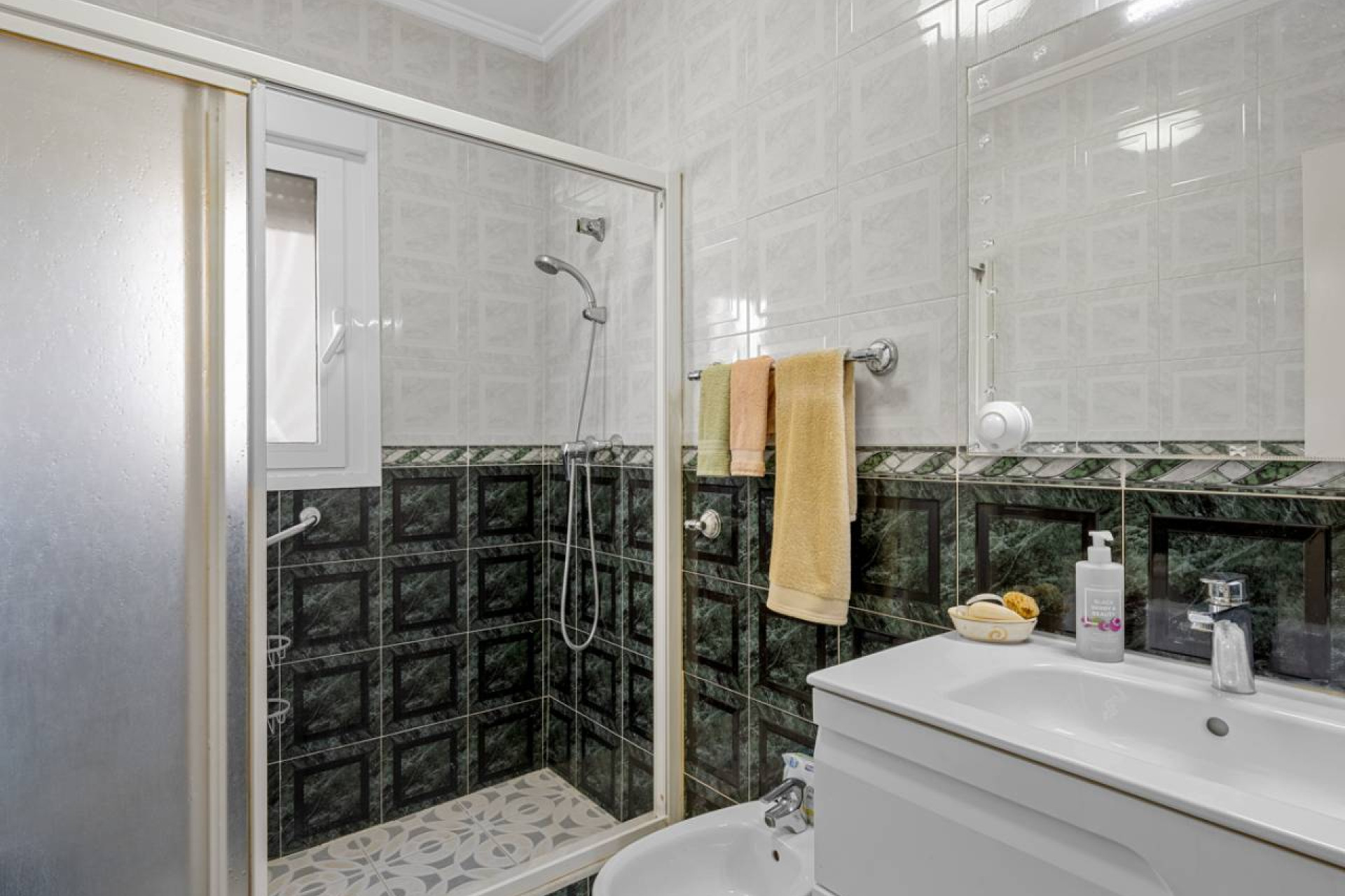 Odsprzedaż - Villa - Ciudad Quesada