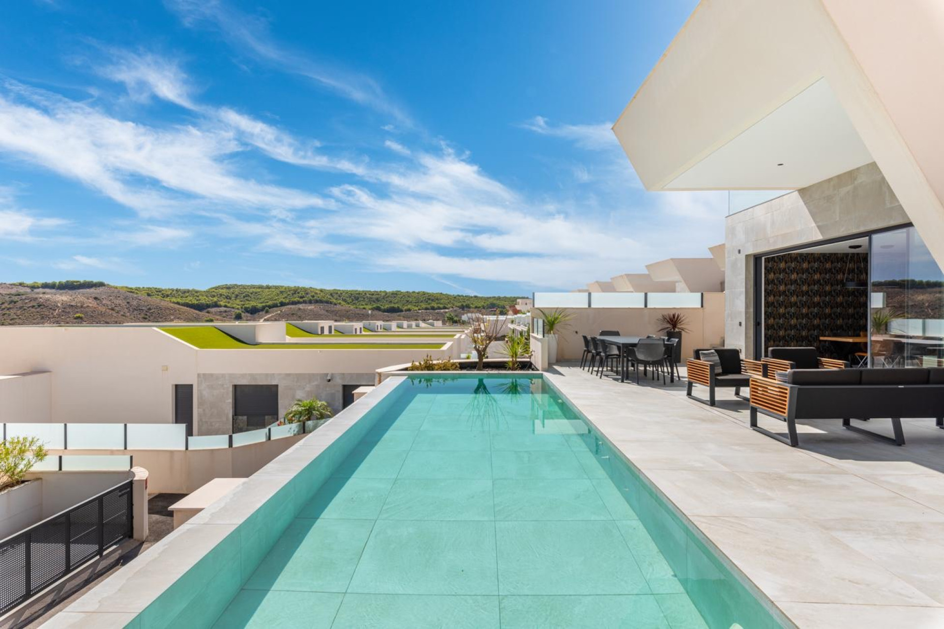 Odsprzedaż - Villa - Ciudad Quesada