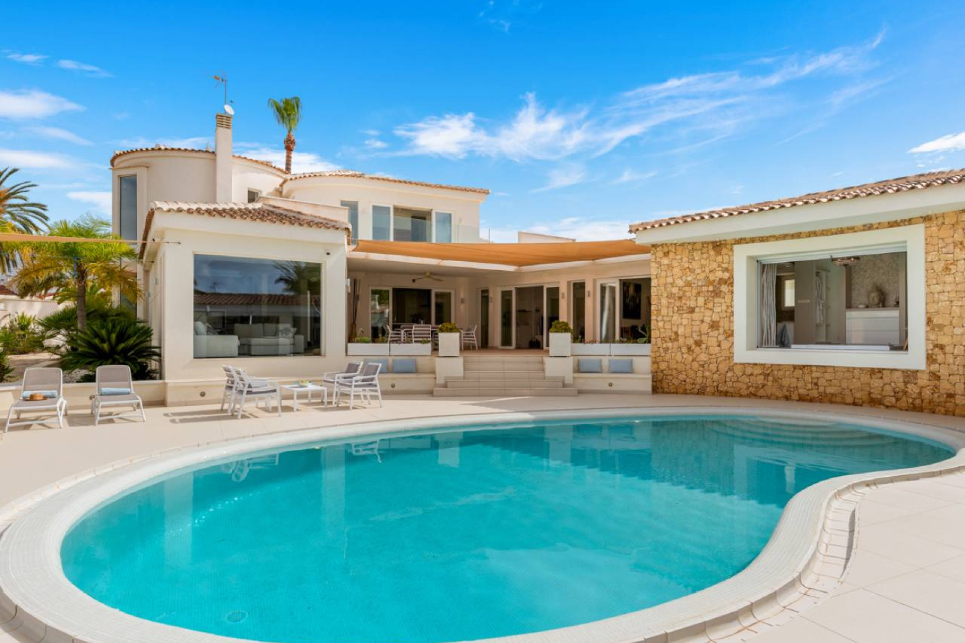 Odsprzedaż - Villa - Ciudad Quesada