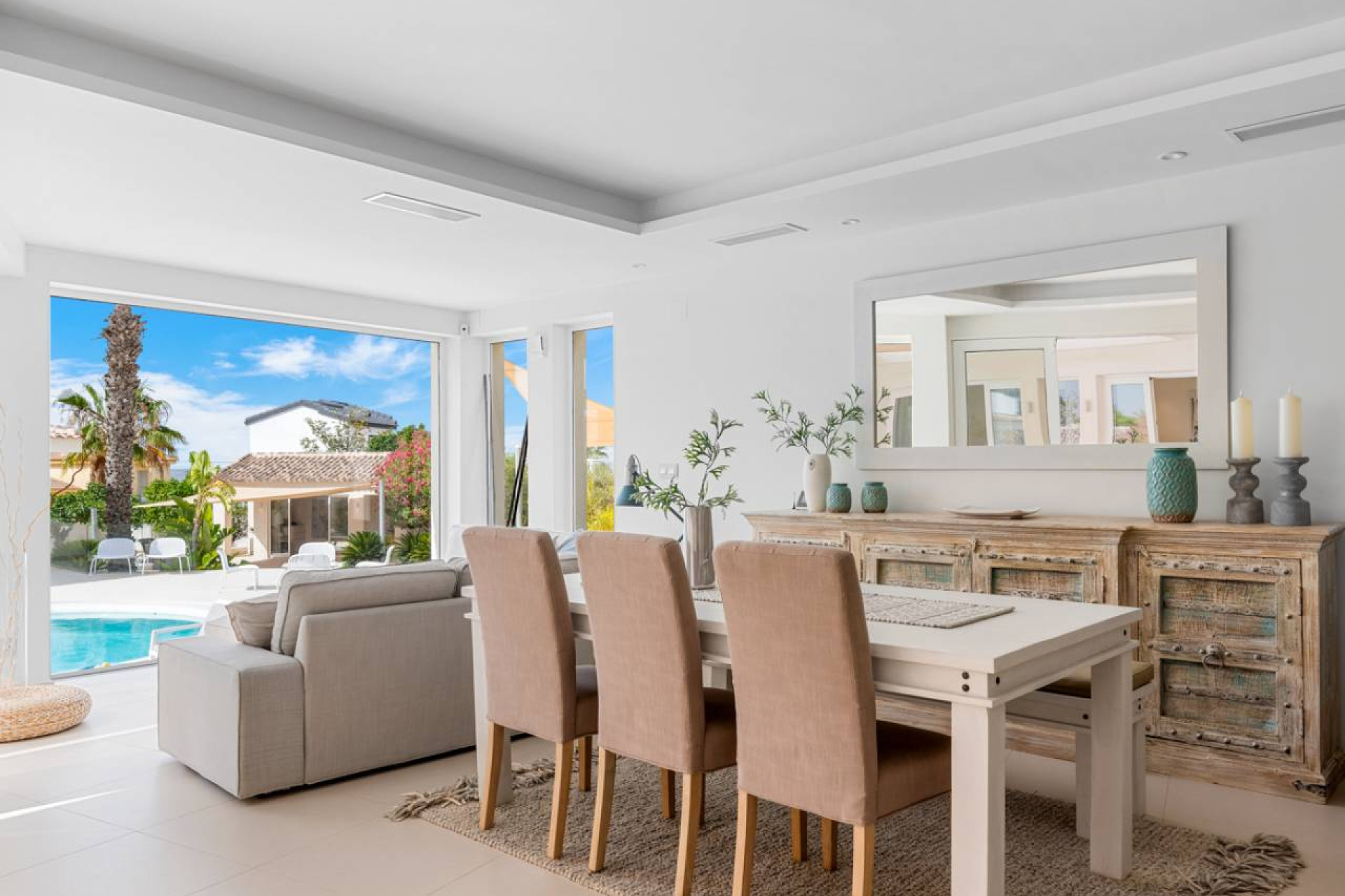 Odsprzedaż - Villa - Ciudad Quesada