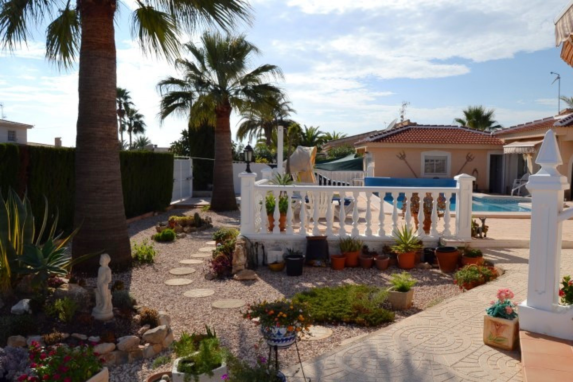 Odsprzedaż - Villa - Ciudad Quesada