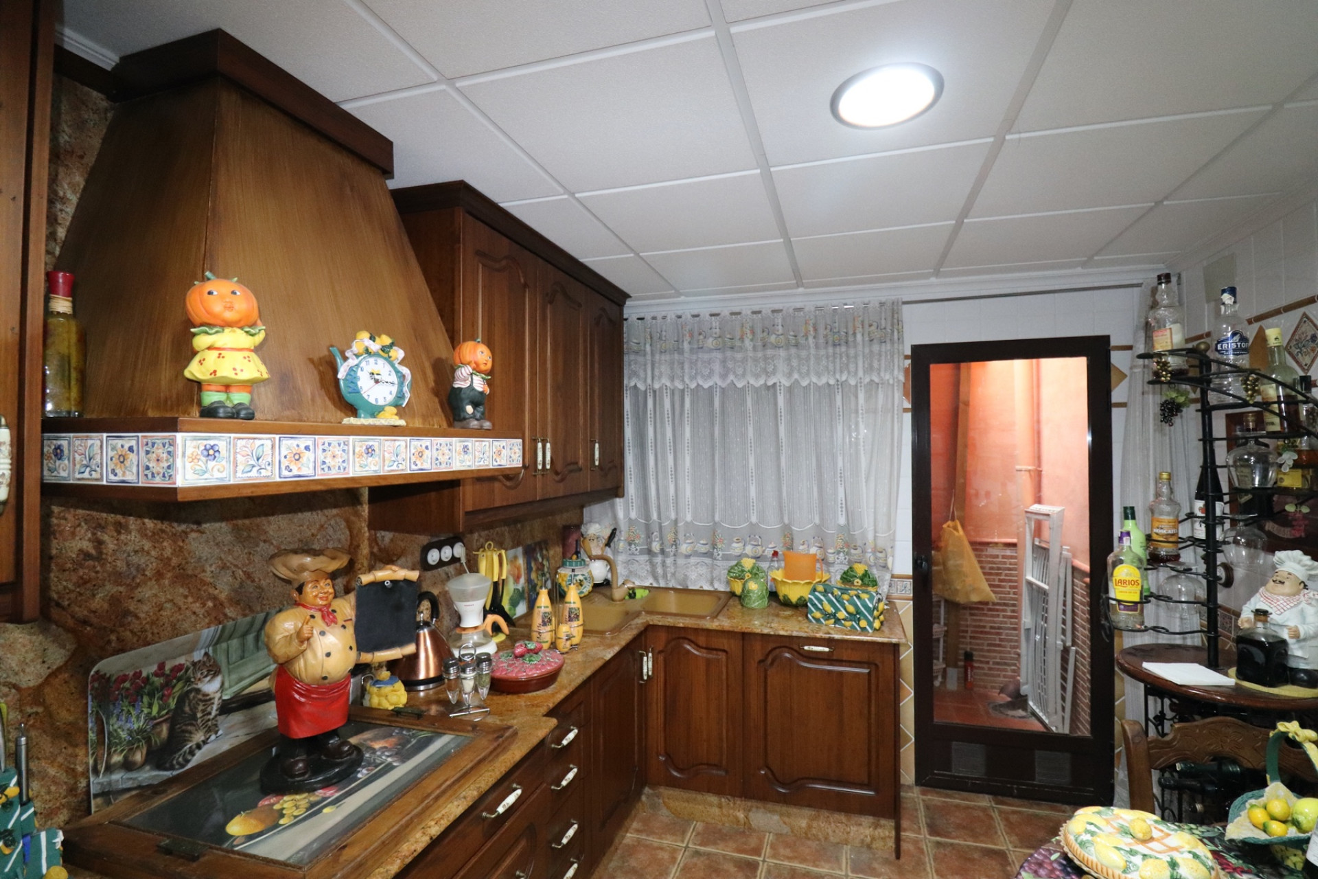 Odsprzedaż - Villa - Daya Nueva