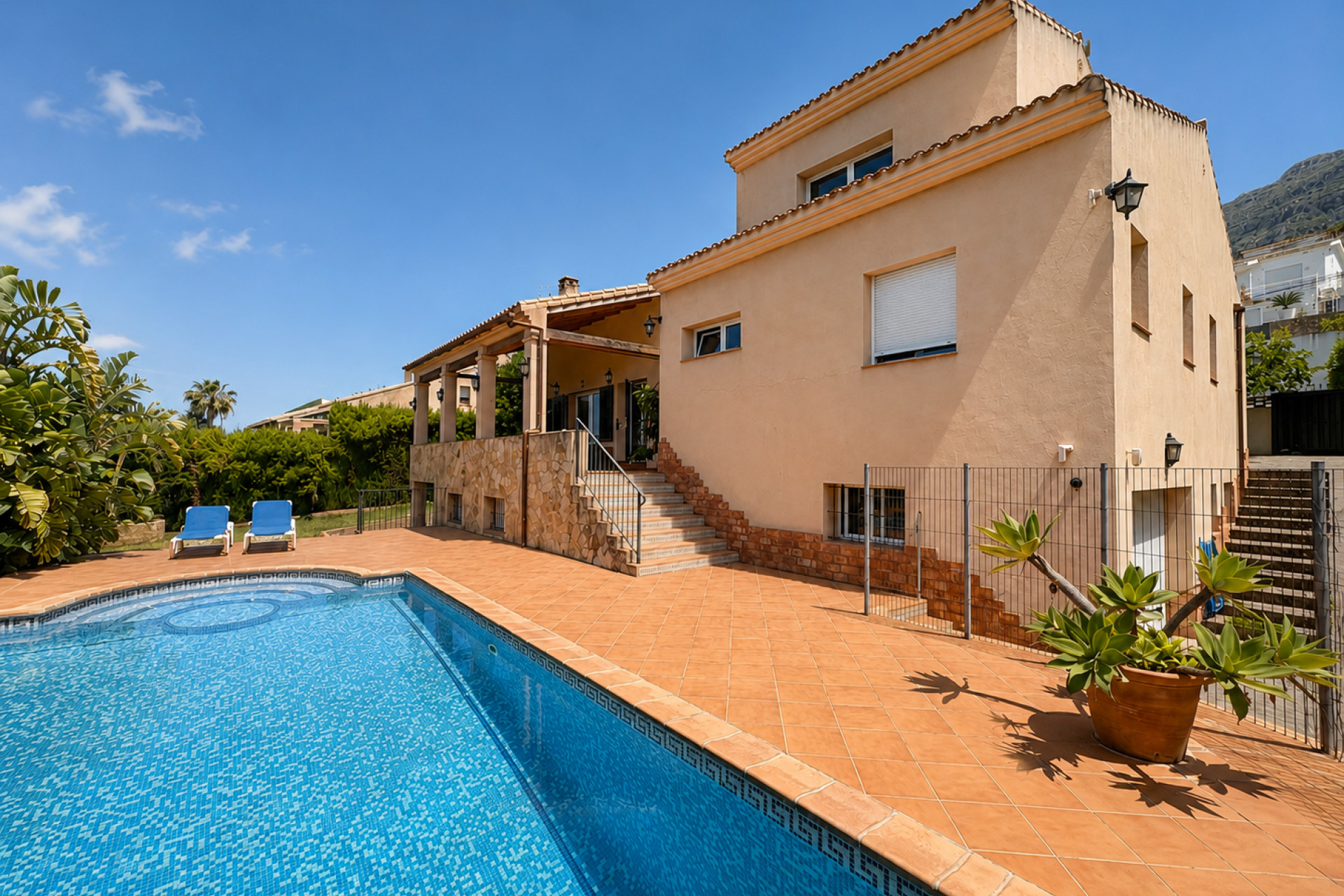 Odsprzedaż - Villa - Denia - Montgó