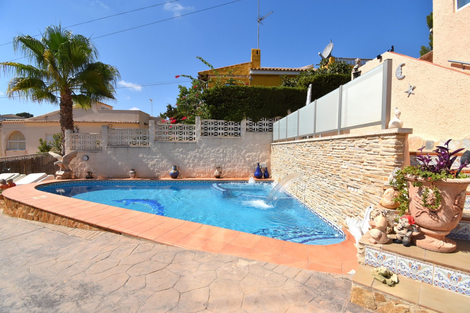 Odsprzedaż - Villa (detached) - Orihuela Costa - Los Balcones