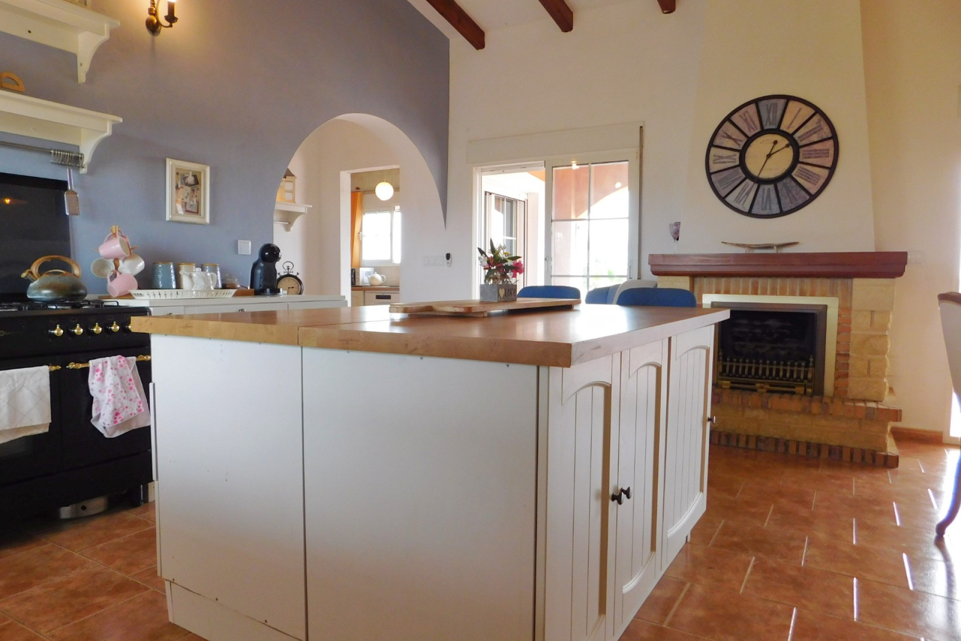 Odsprzedaż - Villa - Dolores