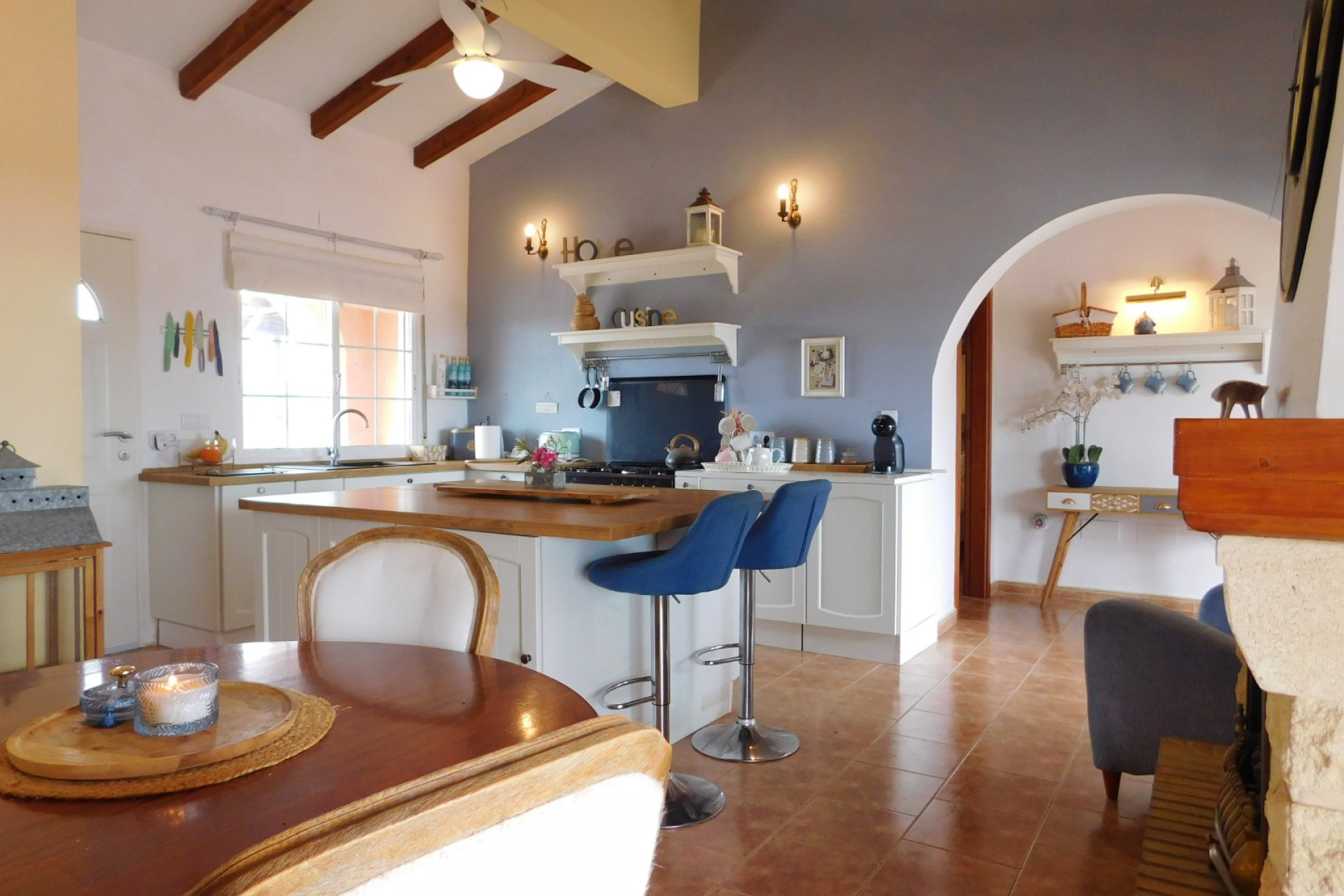 Odsprzedaż - Villa - Dolores