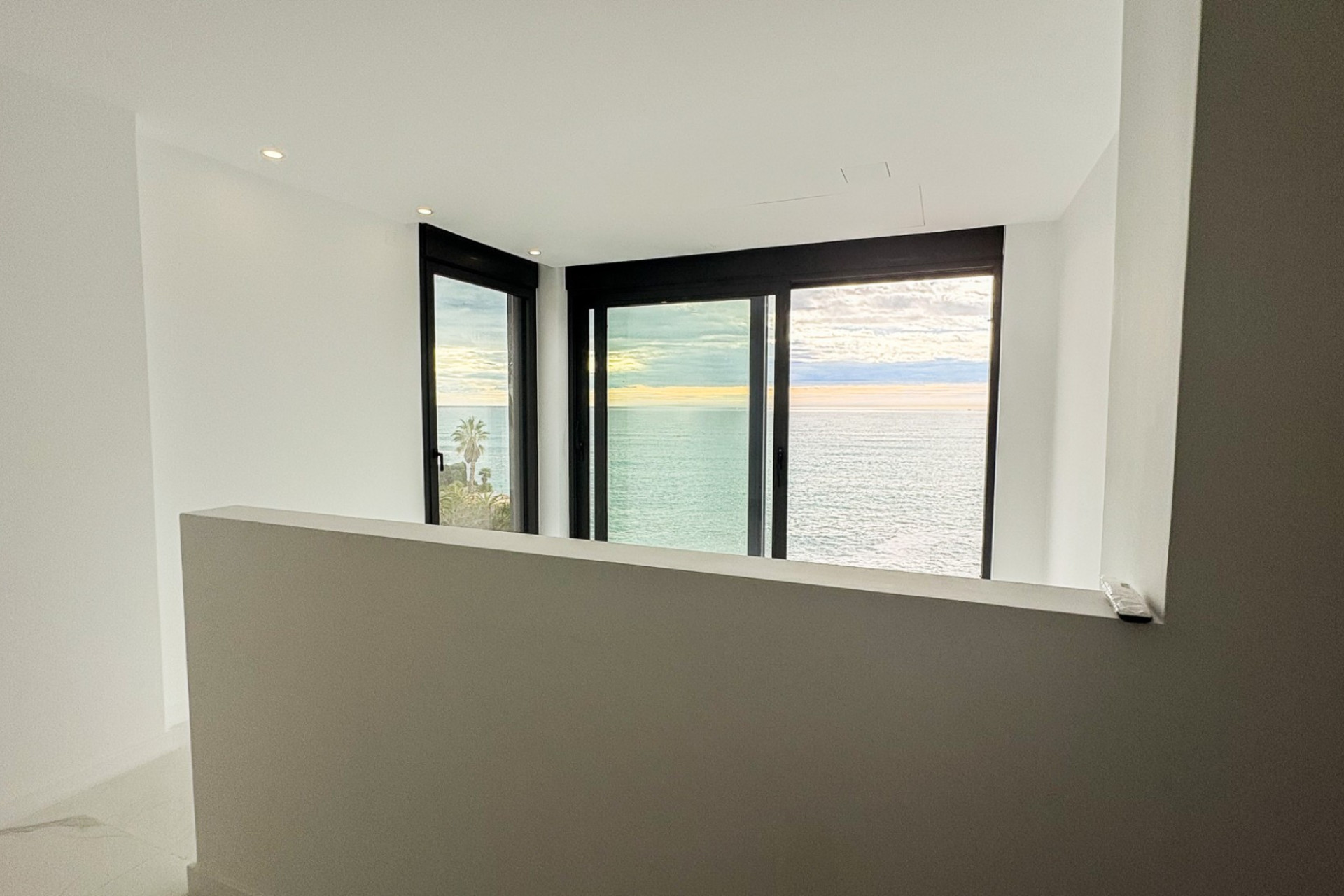 Odsprzedaż - Villa - El Campello - Coveta Fuma