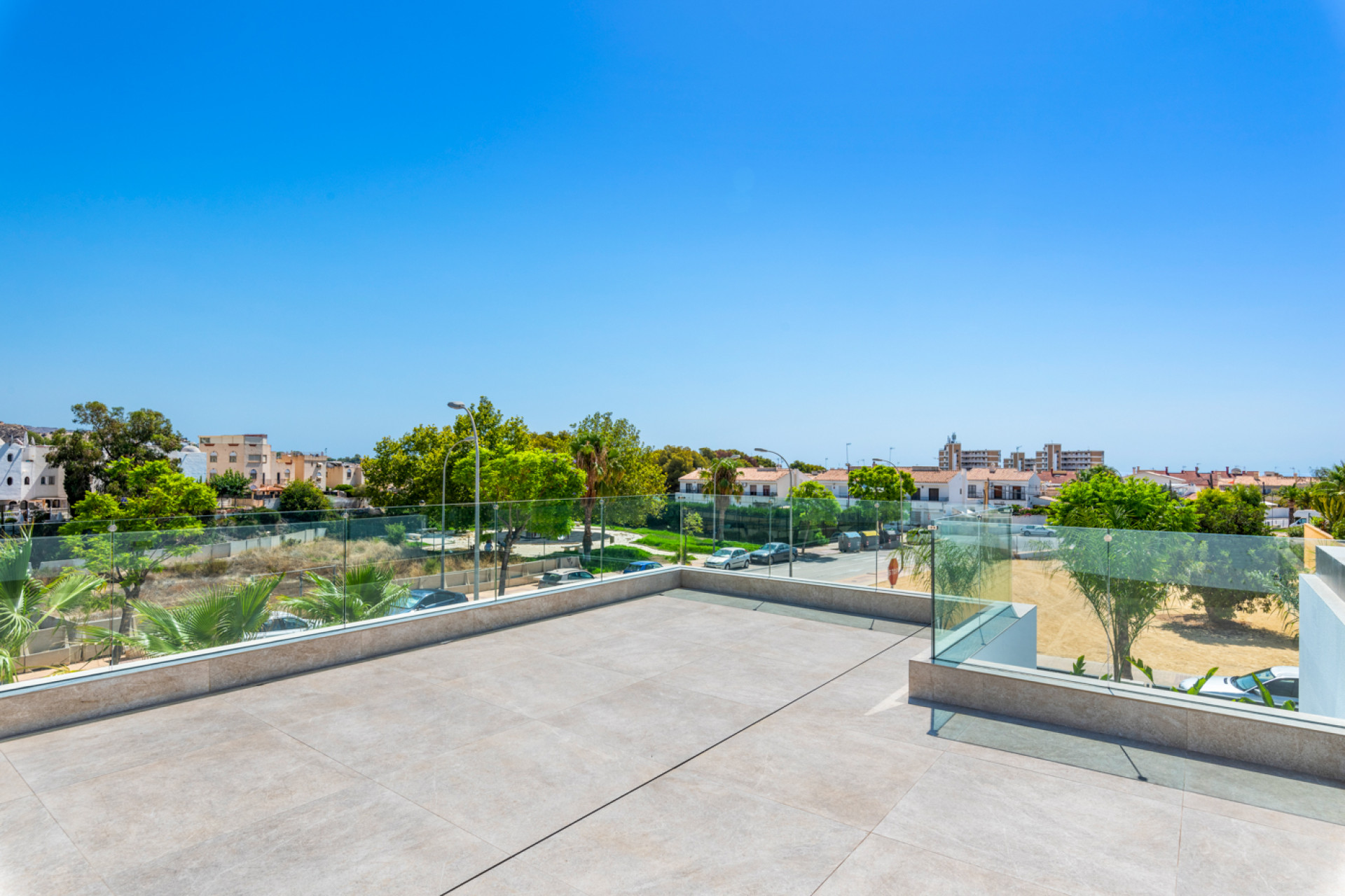 Odsprzedaż - Villa - El Campello - El Amerador